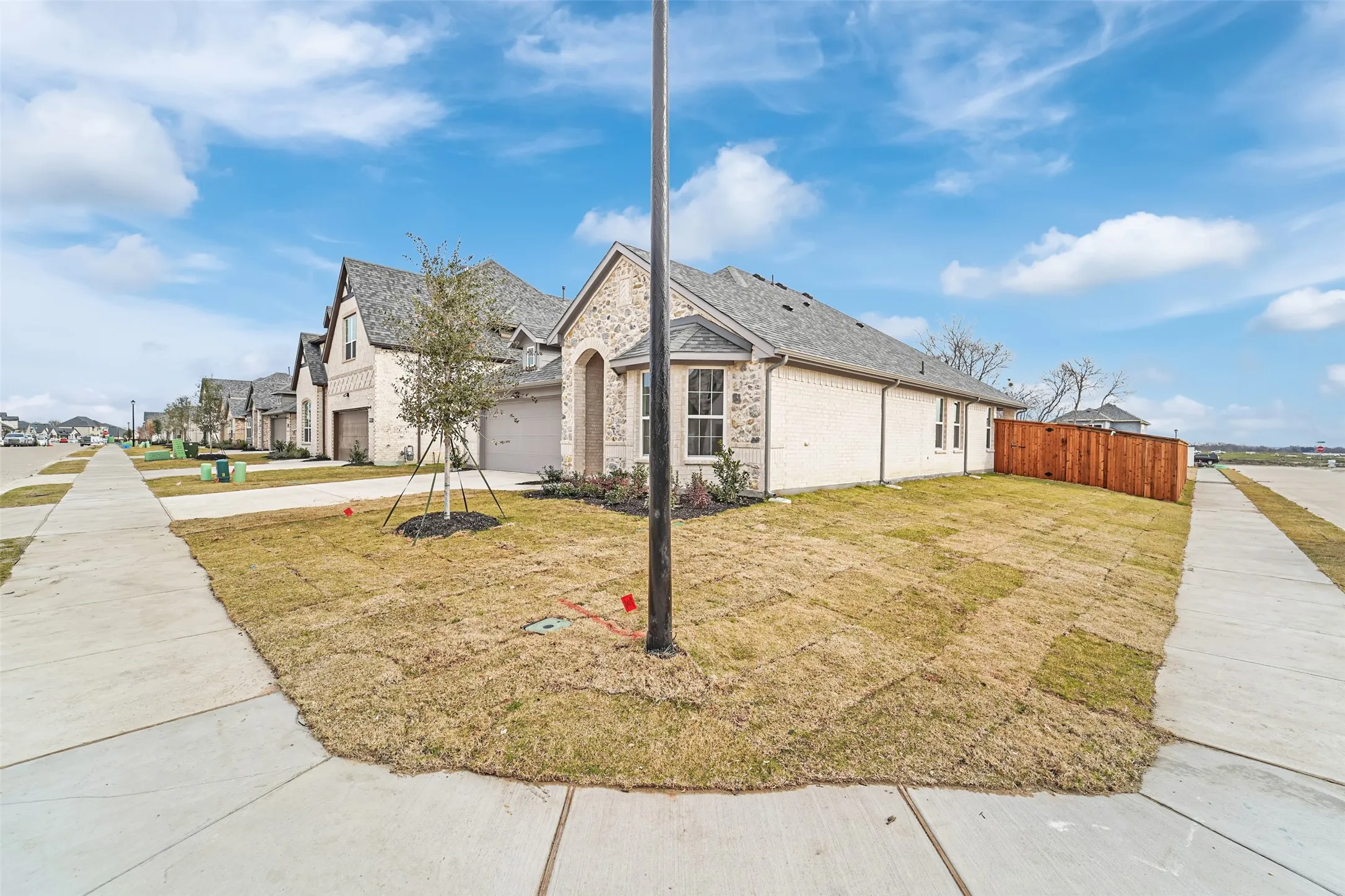 Single Family Residence For Rent in Collin County , 2901 Cantoni Creek, Princeton, Texas 75407, 4 Bedroom, 2 Bathroom, 2 Garage spaces, 1,992 Sqft, built in 2024, mls#21380548, Real Estate Agent in Princeton, Homes For Rent in Collin county, Homes For Rent in Princeton, Realtor in Princeton Texas, Real Estate Brokerage Independent Realty Texas, Luminita Cordes Realtor