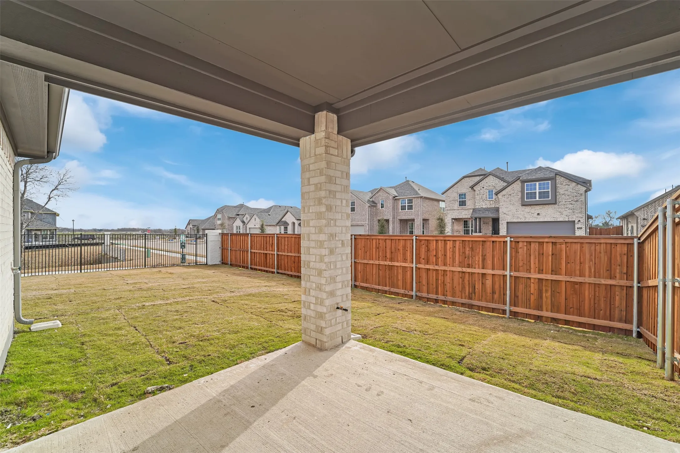 Single Family Residence For Rent in Collin County , 2901 Cantoni Creek, Princeton, Texas 75407, 4 Bedroom, 2 Bathroom, 2 Garage spaces, 1,992 Sqft, built in 2024, mls#21380548, Real Estate Agent in Princeton, Homes For Rent in Collin county, Homes For Rent in Princeton, Realtor in Princeton Texas, Real Estate Brokerage Independent Realty Texas, Luminita Cordes Realtor