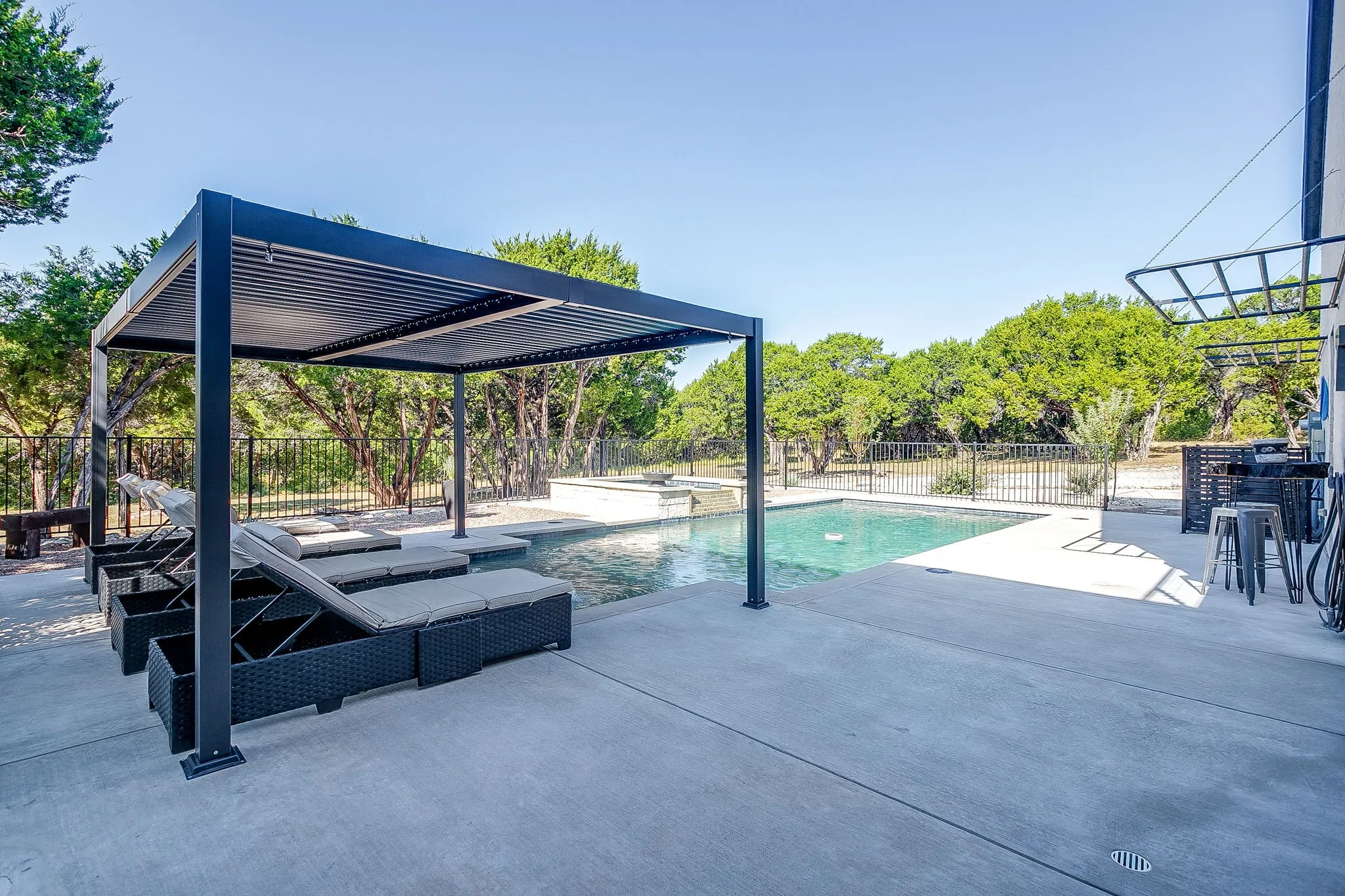 Single Family Residence For Sale in Johnson County , 8104 Leven Links Street, Cleburne, Texas 76033, 3 Bedroom, 3 Bathroom, 3 Garage spaces, 3,490 Sqft, built in 2023, mls#21380240, Real Estate Agent in Cleburne, Homes For Sale in Johnson county, Homes For Sale in Cleburne, Realtor in Cleburne Texas, Real Estate Brokerage Independent Realty Texas, Luminita Cordes Realtor
