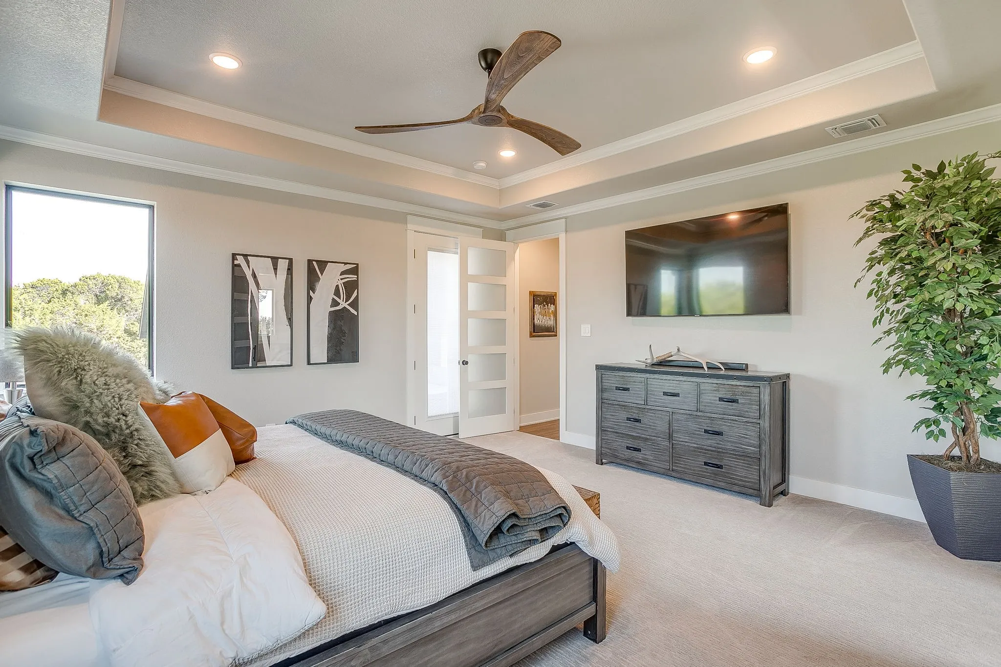 Single Family Residence For Sale in Johnson County , 8104 Leven Links Street, Cleburne, Texas 76033, 3 Bedroom, 3 Bathroom, 3 Garage spaces, 3,490 Sqft, built in 2023, mls#21380240, Real Estate Agent in Cleburne, Homes For Sale in Johnson county, Homes For Sale in Cleburne, Realtor in Cleburne Texas, Real Estate Brokerage Independent Realty Texas, Luminita Cordes Realtor