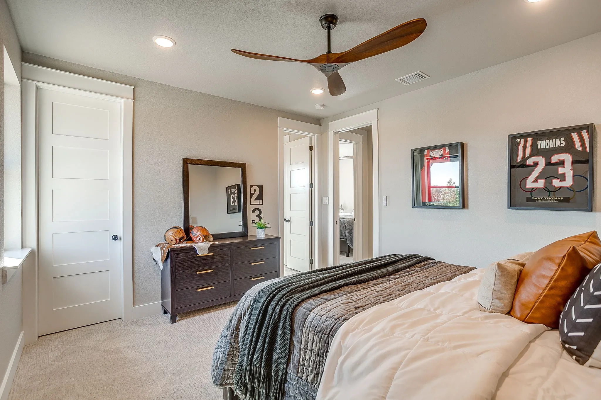 Single Family Residence For Sale in Johnson County , 8104 Leven Links Street, Cleburne, Texas 76033, 3 Bedroom, 3 Bathroom, 3 Garage spaces, 3,490 Sqft, built in 2023, mls#21380240, Real Estate Agent in Cleburne, Homes For Sale in Johnson county, Homes For Sale in Cleburne, Realtor in Cleburne Texas, Real Estate Brokerage Independent Realty Texas, Luminita Cordes Realtor