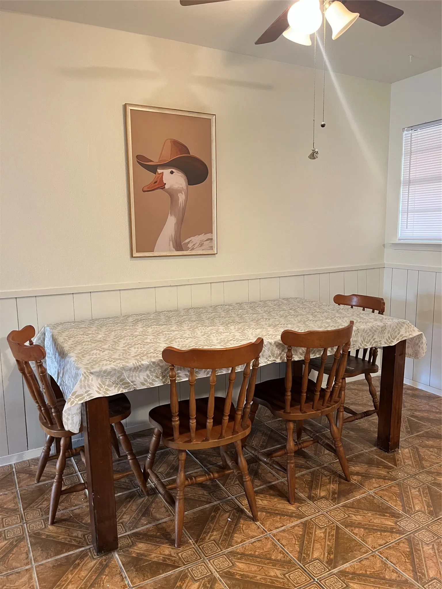 Single Family Residence For Rent in Taylor County , 206 Taylor, Merkel, Texas 79536, 3 Bedroom, 2 Bathroom, 1 Garage spaces, 1,085 Sqft, built in 1981, mls#21380539, Real Estate Agent in Merkel, Homes For Rent in Taylor county, Homes For Rent in Merkel, Realtor in Merkel Texas, Real Estate Brokerage Independent Realty Texas, Luminita Cordes Realtor