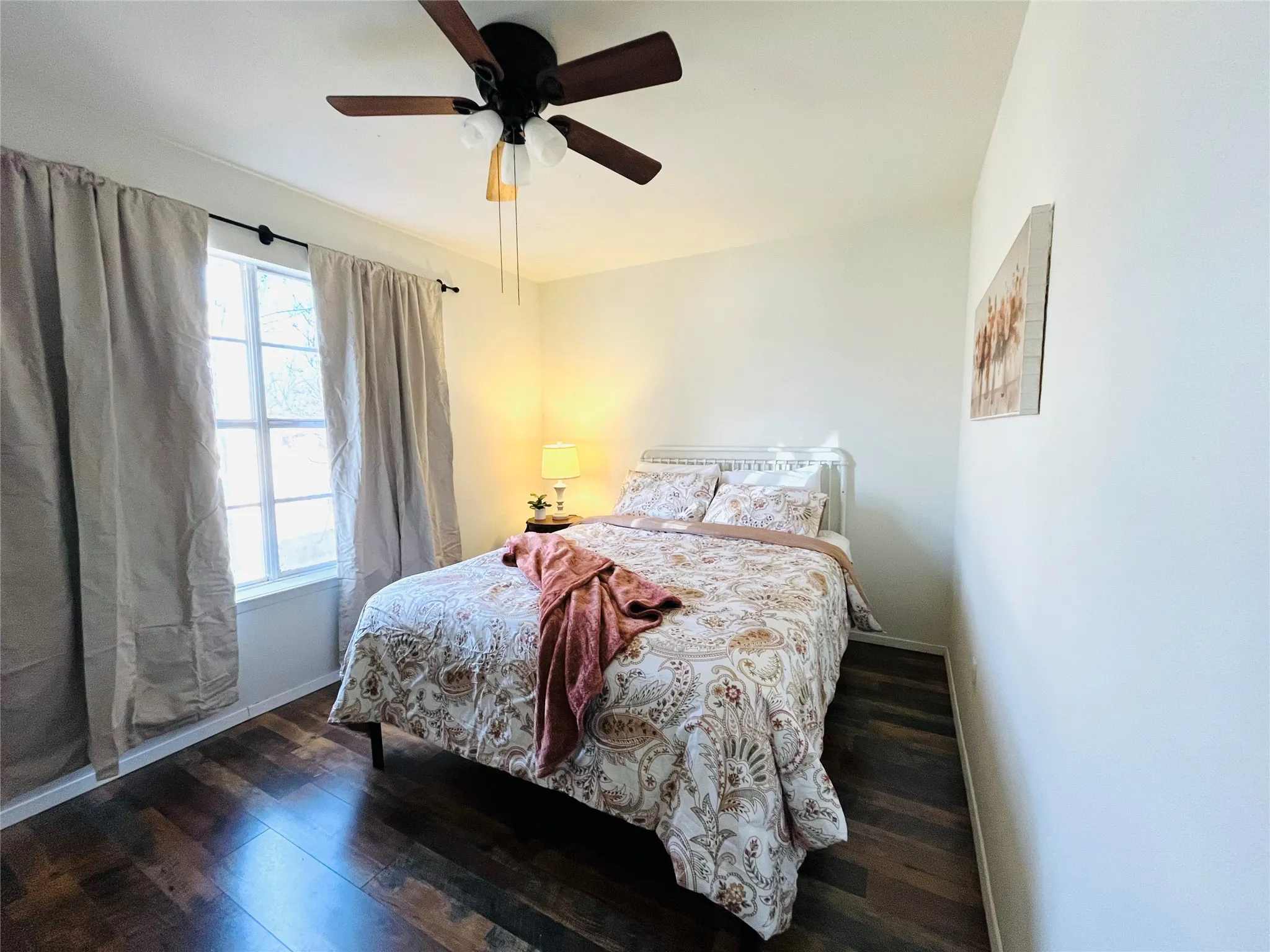 Single Family Residence For Rent in Taylor County , 206 Taylor, Merkel, Texas 79536, 3 Bedroom, 2 Bathroom, 1 Garage spaces, 1,085 Sqft, built in 1981, mls#21380539, Real Estate Agent in Merkel, Homes For Rent in Taylor county, Homes For Rent in Merkel, Realtor in Merkel Texas, Real Estate Brokerage Independent Realty Texas, Luminita Cordes Realtor