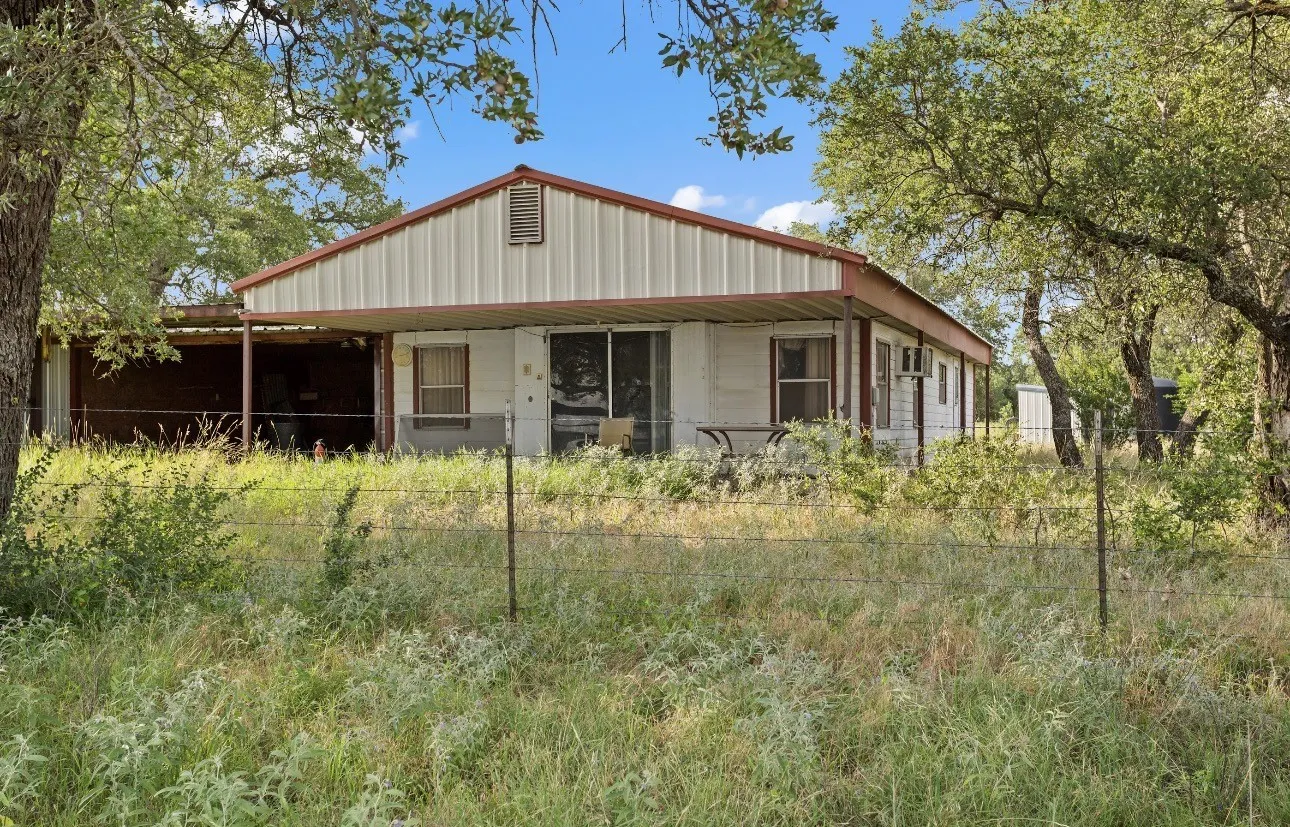 Ranch For Sale in Bosque County , 1806 County Road 2425, Iredell, Texas 76649, 0, 0, Garage spaces, 0 Sqft, built in 1965, mls#21380589, Real Estate Agent in Iredell, Homes For Sale in Bosque county, Homes For Sale in Iredell, Realtor in Iredell Texas, Real Estate Brokerage Independent Realty Texas, Luminita Cordes Realtor