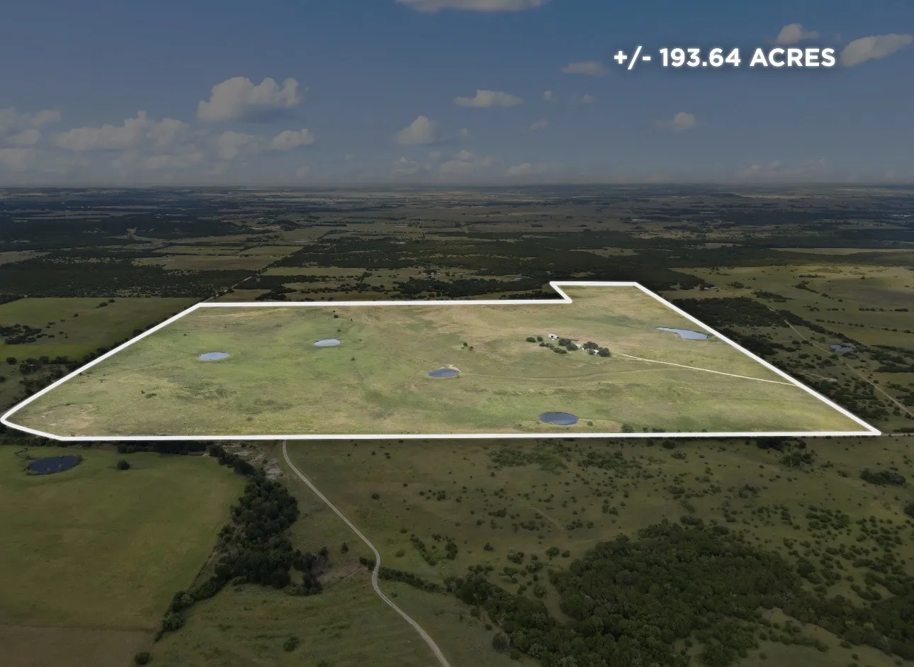 Ranch For Sale in Bosque County , 1806 County Road 2425, Iredell, Texas 76649, 0, 0, Garage spaces, 0 Sqft, built in 1965, mls#21380589, Real Estate Agent in Iredell, Homes For Sale in Bosque county, Homes For Sale in Iredell, Realtor in Iredell Texas, Real Estate Brokerage Independent Realty Texas, Luminita Cordes Realtor
