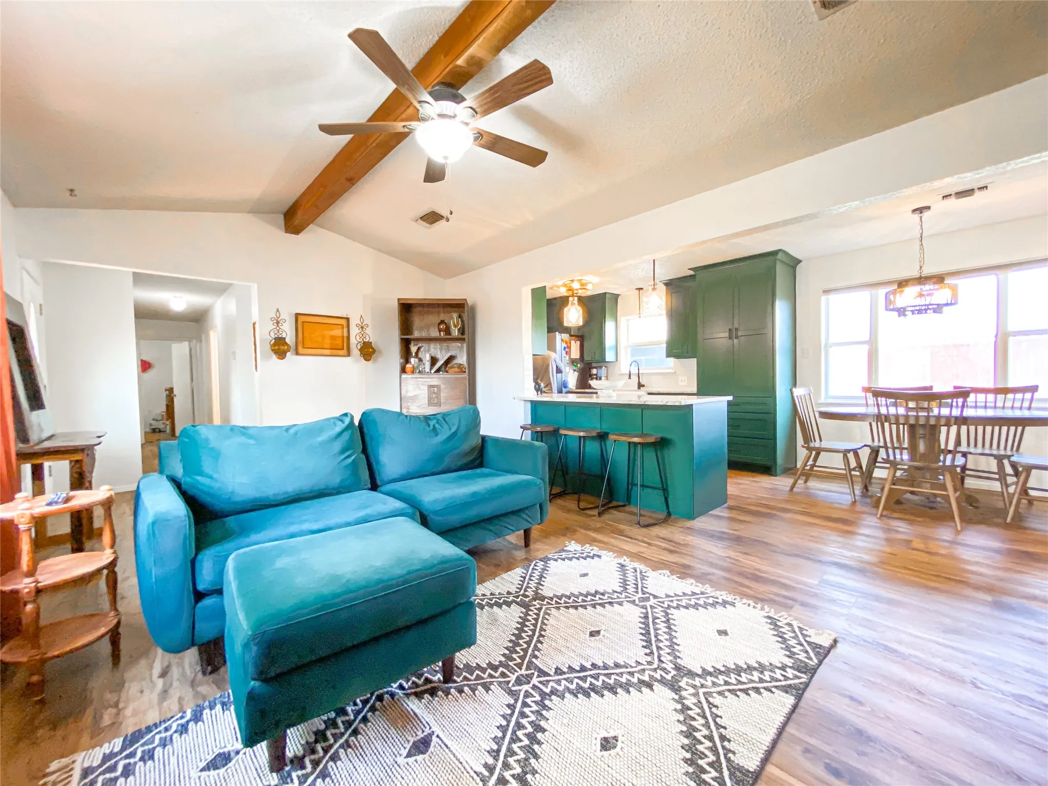 Single Family Residence For Sale in Nolan County , 309 County Road 370, Sweetwater, Texas 79556, 3 Bedroom, 2 Bathroom, 2 Garage spaces, 1,710 Sqft, built in 1986, mls#21375320, Real Estate Agent in Sweetwater, Homes For Sale in Nolan county, Homes For Sale in Sweetwater, Realtor in Sweetwater Texas, Real Estate Brokerage Independent Realty Texas, Luminita Cordes Realtor