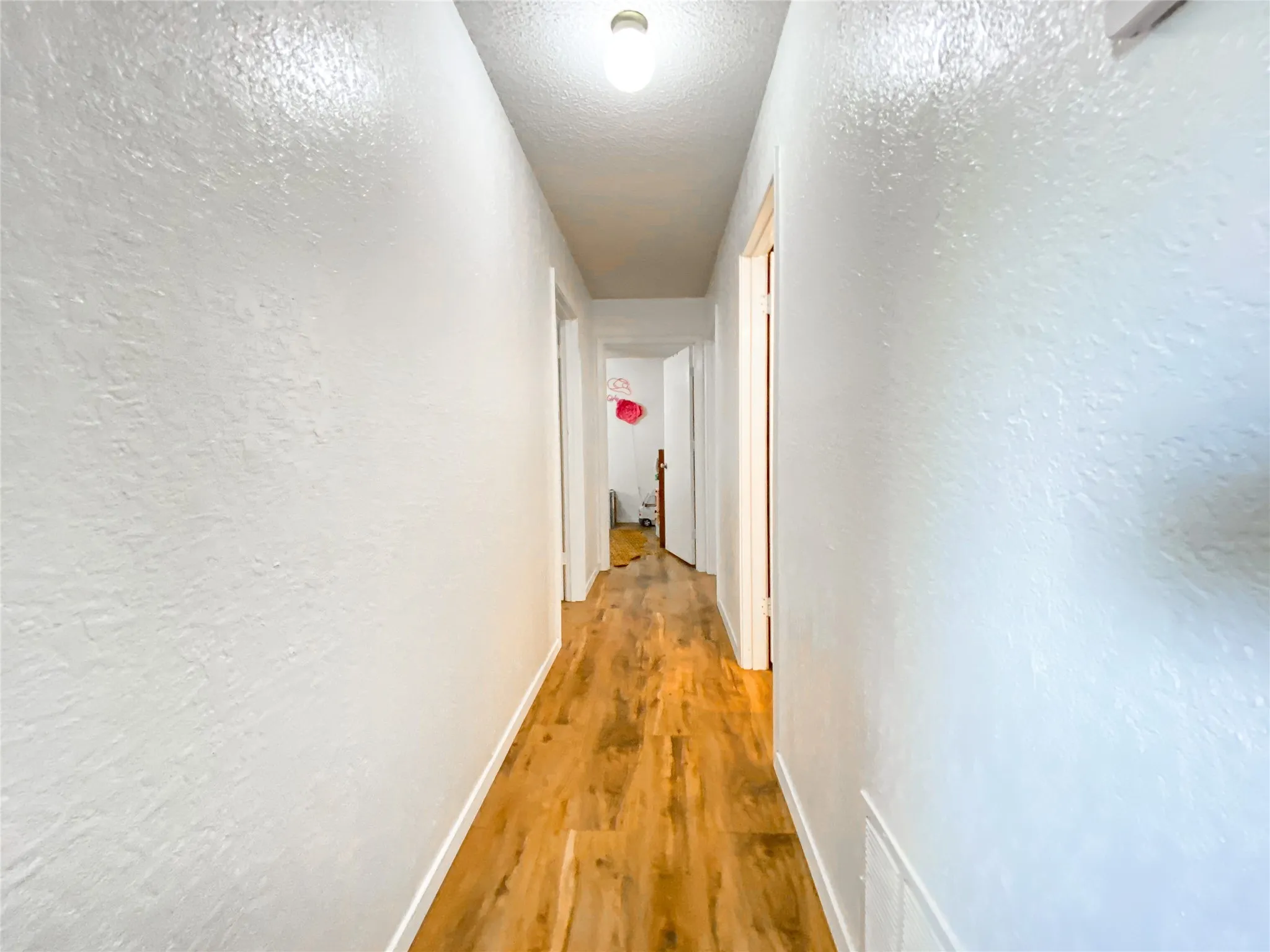 Single Family Residence For Sale in Nolan County , 309 County Road 370, Sweetwater, Texas 79556, 3 Bedroom, 2 Bathroom, 2 Garage spaces, 1,710 Sqft, built in 1986, mls#21375320, Real Estate Agent in Sweetwater, Homes For Sale in Nolan county, Homes For Sale in Sweetwater, Realtor in Sweetwater Texas, Real Estate Brokerage Independent Realty Texas, Luminita Cordes Realtor