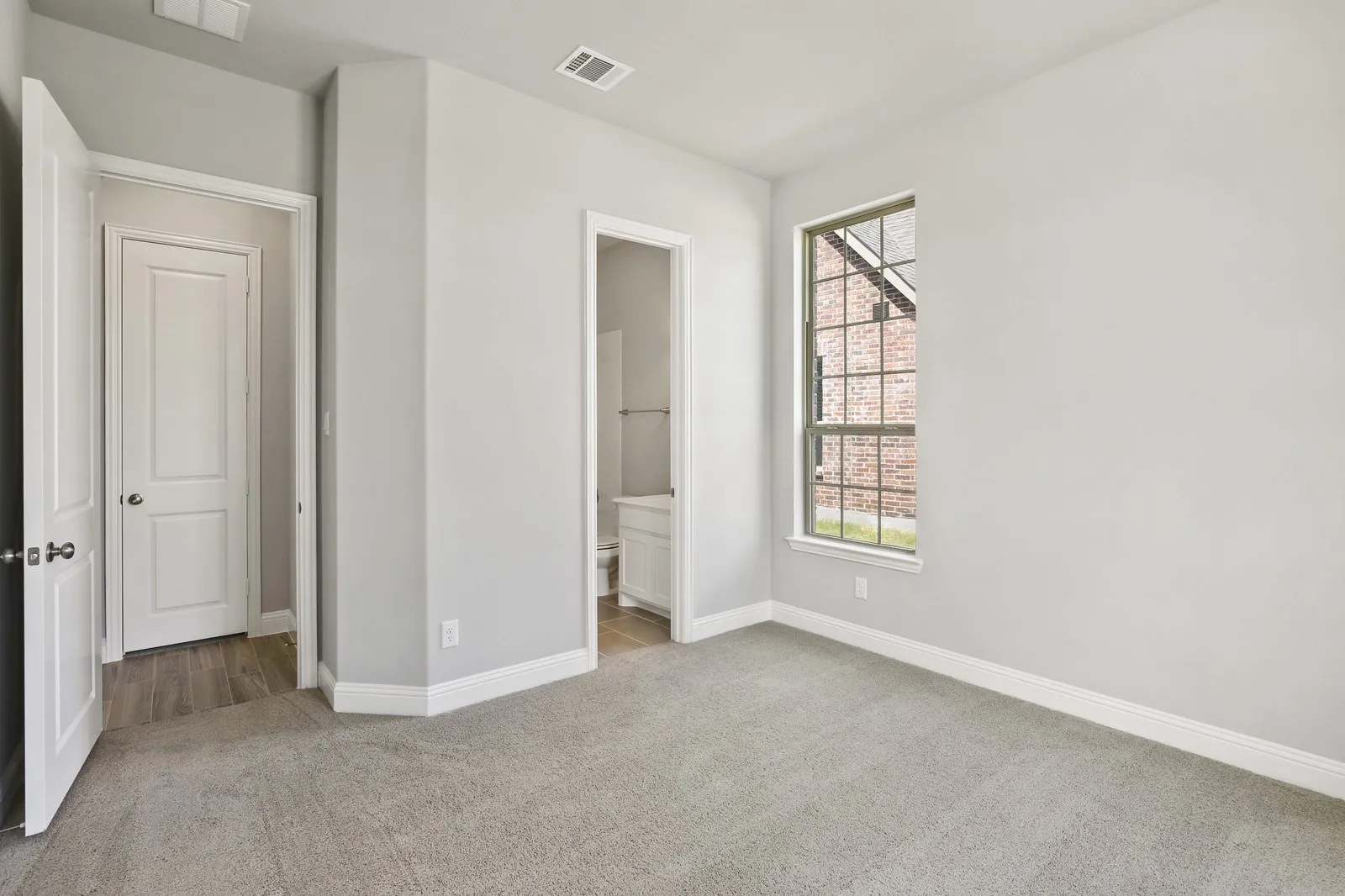 Single Family Residence For Rent in Denton County , 8336 RICHMOND, The Colony, Texas 75056, 4 Bedroom, 5 Bathroom, 2 Garage spaces, 3,518 Sqft, built in 2017, mls#21380598, Real Estate Agent in The Colony, Homes For Rent in Denton county, Homes For Rent in The Colony, Realtor in The Colony Texas, Real Estate Brokerage Independent Realty Texas, Luminita Cordes Realtor