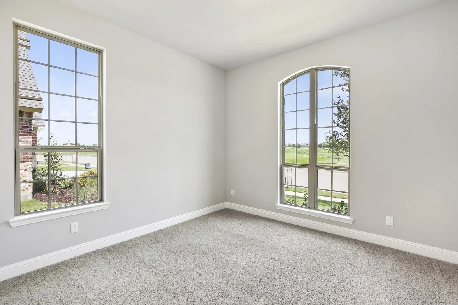 Single Family Residence For Rent in Denton County , 8336 RICHMOND, The Colony, Texas 75056, 4 Bedroom, 5 Bathroom, 2 Garage spaces, 3,518 Sqft, built in 2017, mls#21380598, Real Estate Agent in The Colony, Homes For Rent in Denton county, Homes For Rent in The Colony, Realtor in The Colony Texas, Real Estate Brokerage Independent Realty Texas, Luminita Cordes Realtor