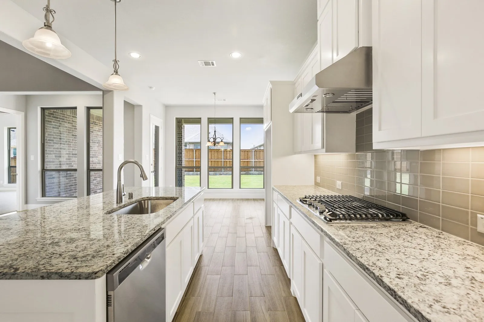 Single Family Residence For Rent in Denton County , 8336 RICHMOND, The Colony, Texas 75056, 4 Bedroom, 5 Bathroom, 2 Garage spaces, 3,518 Sqft, built in 2017, mls#21380598, Real Estate Agent in The Colony, Homes For Rent in Denton county, Homes For Rent in The Colony, Realtor in The Colony Texas, Real Estate Brokerage Independent Realty Texas, Luminita Cordes Realtor