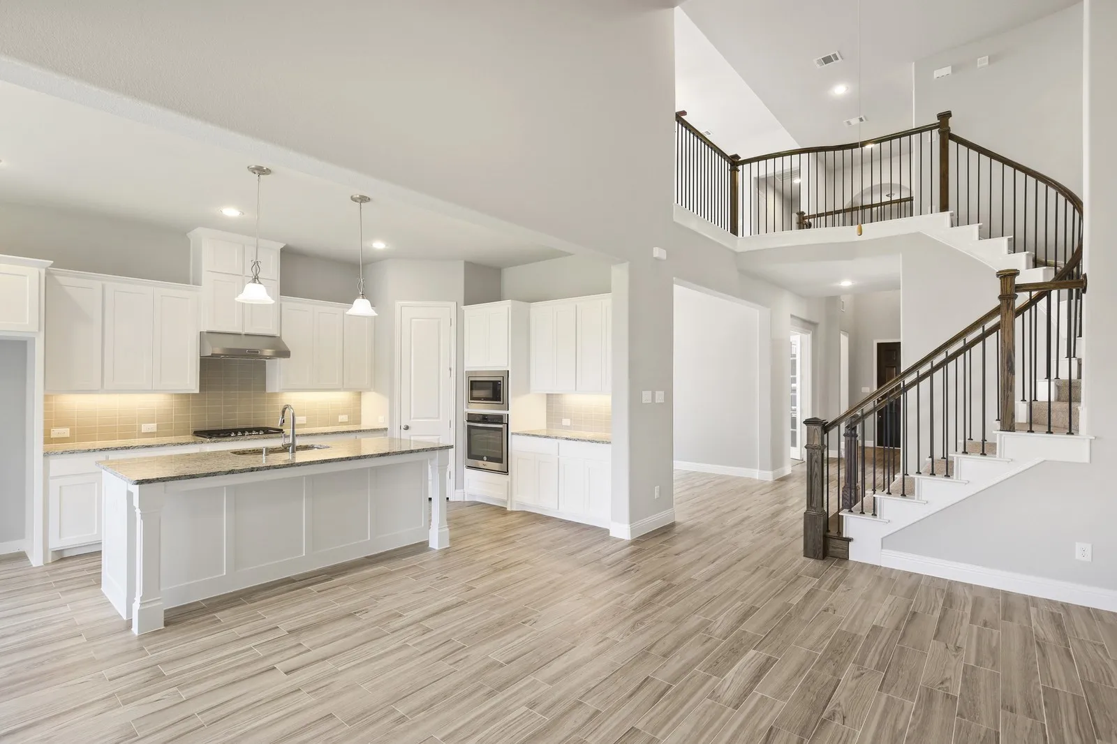 Single Family Residence For Rent in Denton County , 8336 RICHMOND, The Colony, Texas 75056, 4 Bedroom, 5 Bathroom, 2 Garage spaces, 3,518 Sqft, built in 2017, mls#21380598, Real Estate Agent in The Colony, Homes For Rent in Denton county, Homes For Rent in The Colony, Realtor in The Colony Texas, Real Estate Brokerage Independent Realty Texas, Luminita Cordes Realtor