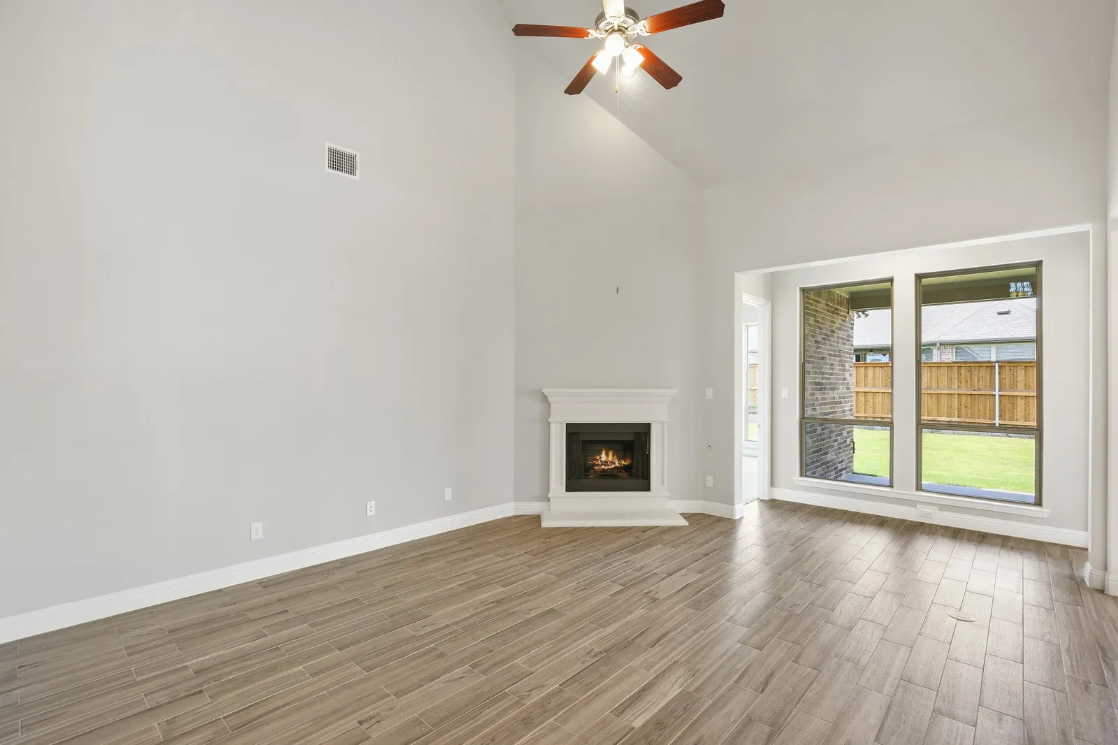 Single Family Residence For Rent in Denton County , 8336 RICHMOND, The Colony, Texas 75056, 4 Bedroom, 5 Bathroom, 2 Garage spaces, 3,518 Sqft, built in 2017, mls#21380598, Real Estate Agent in The Colony, Homes For Rent in Denton county, Homes For Rent in The Colony, Realtor in The Colony Texas, Real Estate Brokerage Independent Realty Texas, Luminita Cordes Realtor