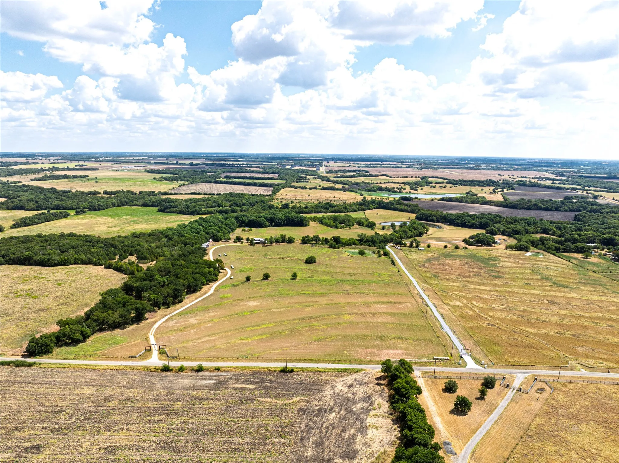 Unimproved Land For Sale in Grayson County , 3182 Lovers Leap Lane, Gunter, Texas 75058, 0, 0, Garage spaces, 0 Sqft, built in 1998, mls#21380154, Real Estate Agent in Gunter, Homes For Sale in Grayson county, Homes For Sale in Gunter, Realtor in Gunter Texas, Real Estate Brokerage Independent Realty Texas, Luminita Cordes Realtor