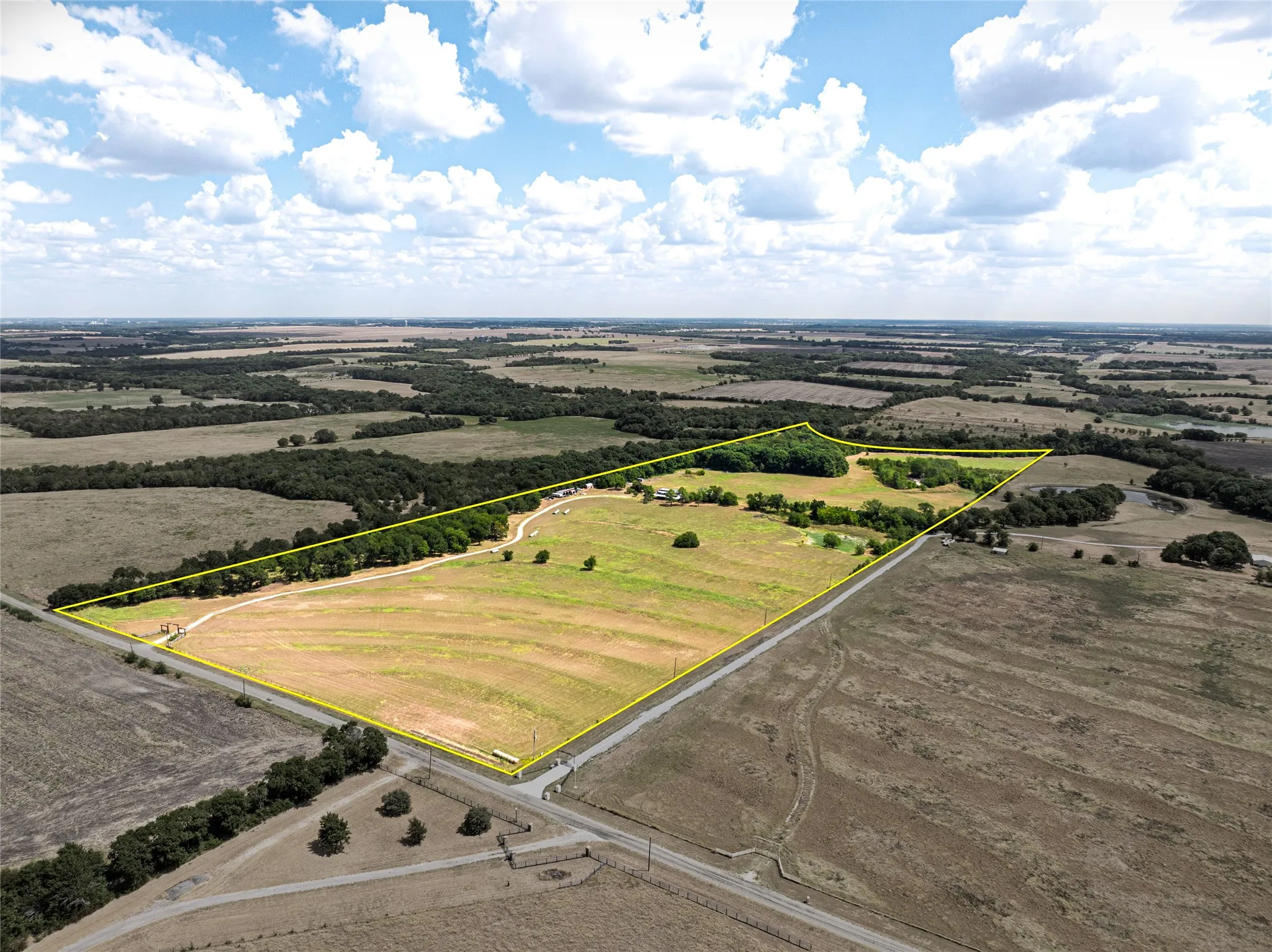 Unimproved Land For Sale in Grayson County , 3182 Lovers Leap Lane, Gunter, Texas 75058, 0, 0, Garage spaces, 0 Sqft, built in 1998, mls#21380154, Real Estate Agent in Gunter, Homes For Sale in Grayson county, Homes For Sale in Gunter, Realtor in Gunter Texas, Real Estate Brokerage Independent Realty Texas, Luminita Cordes Realtor
