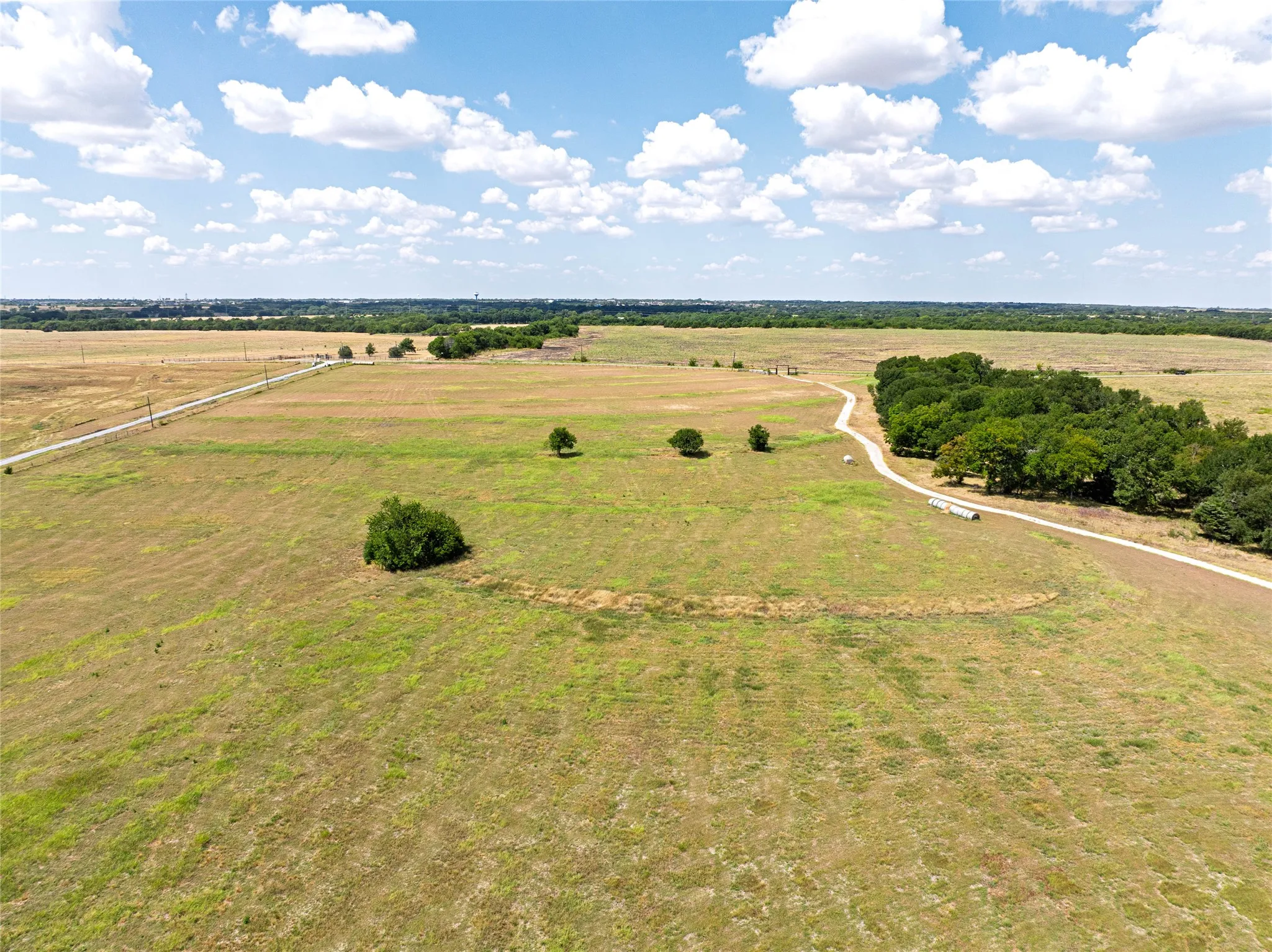 Unimproved Land For Sale in Grayson County , 3182 Lovers Leap Lane, Gunter, Texas 75058, 0, 0, Garage spaces, 0 Sqft, built in 1998, mls#21380154, Real Estate Agent in Gunter, Homes For Sale in Grayson county, Homes For Sale in Gunter, Realtor in Gunter Texas, Real Estate Brokerage Independent Realty Texas, Luminita Cordes Realtor