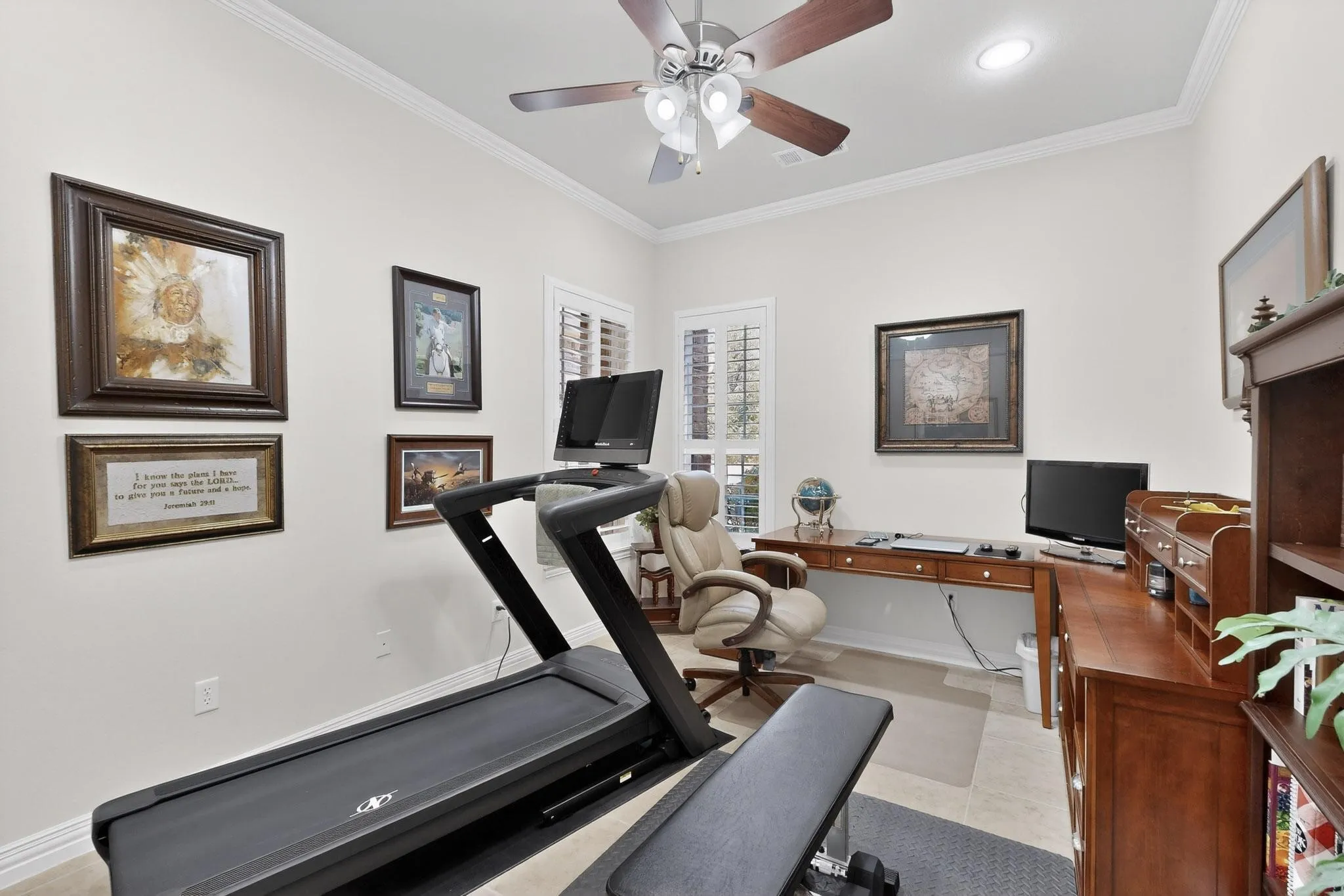 Single Family Residence For Sale in Denton County , 8708 Sarasota, Denton, Texas 76207, 2 Bedroom, 3 Bathroom, 3 Garage spaces, 2,752 Sqft, built in 2010, mls#21380251, Real Estate Agent in Denton, Homes For Sale in Denton county, Homes For Sale in Denton, Realtor in Denton Texas, Real Estate Brokerage Independent Realty Texas, Luminita Cordes Realtor