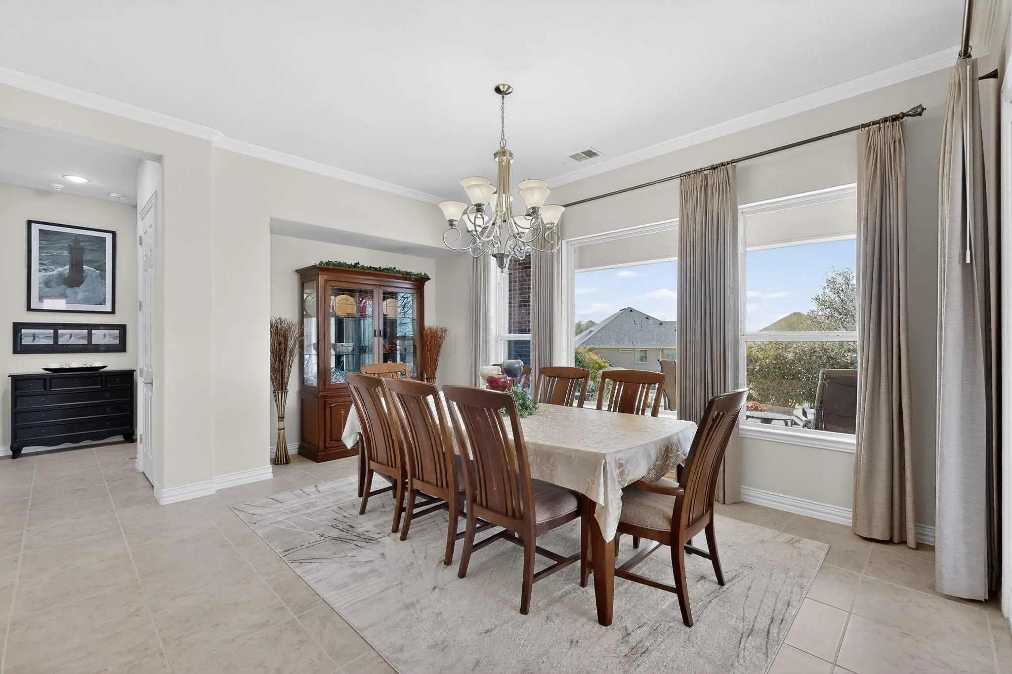 Single Family Residence For Sale in Denton County , 8708 Sarasota, Denton, Texas 76207, 2 Bedroom, 3 Bathroom, 3 Garage spaces, 2,752 Sqft, built in 2010, mls#21380251, Real Estate Agent in Denton, Homes For Sale in Denton county, Homes For Sale in Denton, Realtor in Denton Texas, Real Estate Brokerage Independent Realty Texas, Luminita Cordes Realtor