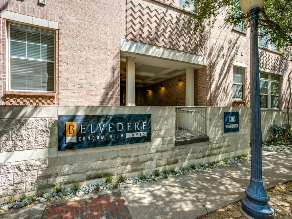 Condominium For Sale in Dallas County , 2305 Worthington Street 206A, Dallas, Texas 75204, 3 Bedroom, 2 Bathroom, 2 Garage spaces, 1,706 Sqft, built in 1999, mls#21378982, Real Estate Agent in Dallas, Homes For Sale in Dallas county, Homes For Sale in Dallas, Realtor in Dallas Texas, Real Estate Brokerage Independent Realty Texas, Luminita Cordes Realtor