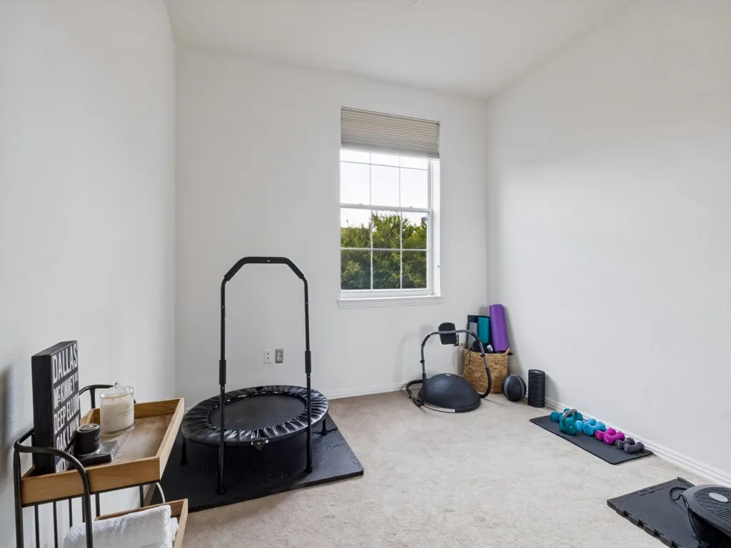 Condominium For Sale in Dallas County , 2305 Worthington Street 206A, Dallas, Texas 75204, 3 Bedroom, 2 Bathroom, 2 Garage spaces, 1,706 Sqft, built in 1999, mls#21378982, Real Estate Agent in Dallas, Homes For Sale in Dallas county, Homes For Sale in Dallas, Realtor in Dallas Texas, Real Estate Brokerage Independent Realty Texas, Luminita Cordes Realtor