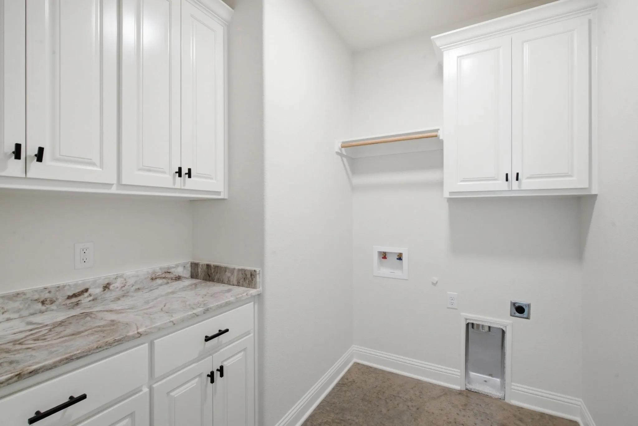 Single Family Residence For Sale in Parker County , 209 Waterford Drive, Weatherford, Texas 76086, 3 Bedroom, 2 Bathroom, 2 Garage spaces, 1,917 Sqft, built in 2026, mls#21380551, Real Estate Agent in Weatherford, Homes For Sale in Parker county, Homes For Sale in Weatherford, Realtor in Weatherford Texas, Real Estate Brokerage Independent Realty Texas, Luminita Cordes Realtor