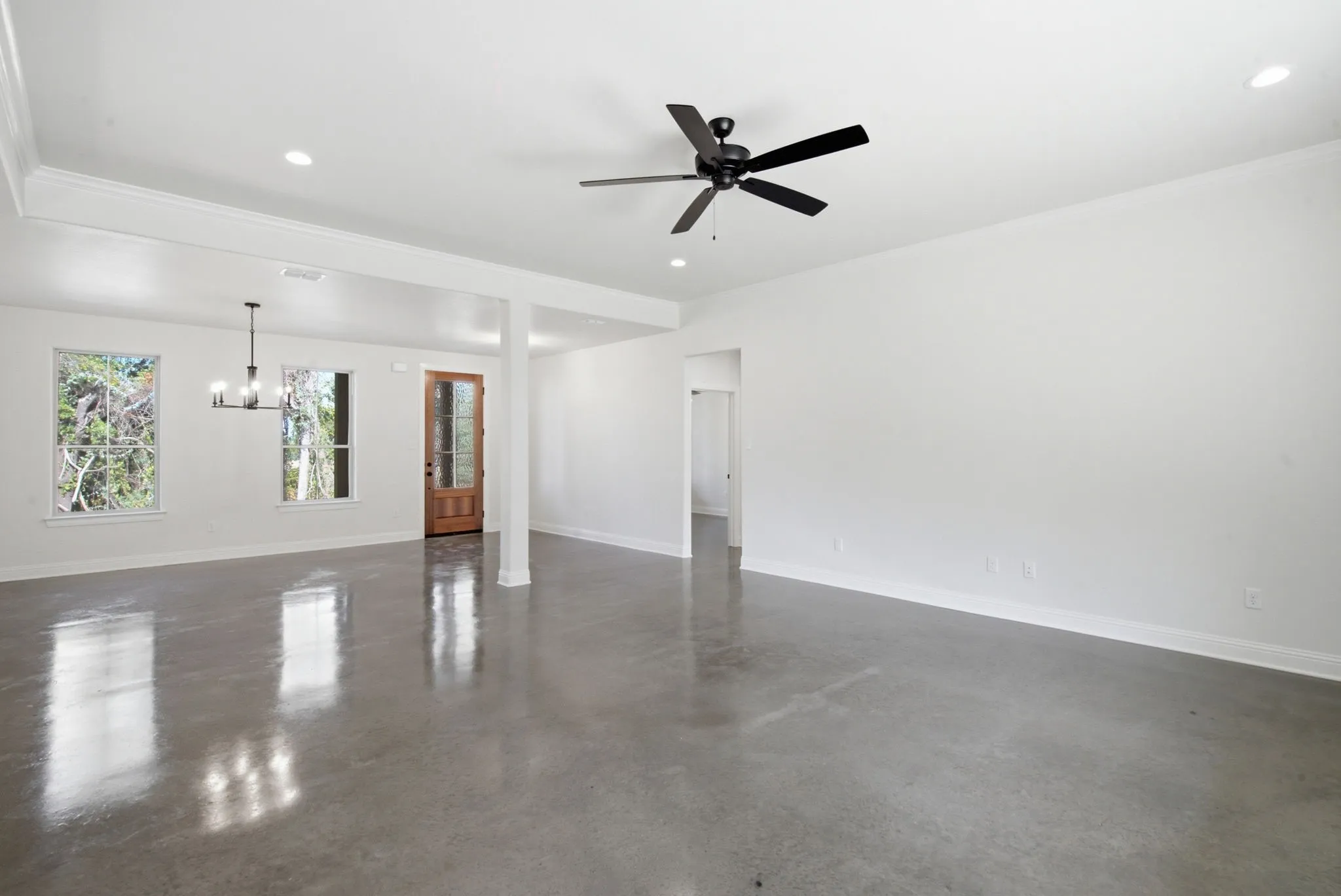 Single Family Residence For Sale in Parker County , 209 Waterford Drive, Weatherford, Texas 76086, 3 Bedroom, 2 Bathroom, 2 Garage spaces, 1,917 Sqft, built in 2026, mls#21380551, Real Estate Agent in Weatherford, Homes For Sale in Parker county, Homes For Sale in Weatherford, Realtor in Weatherford Texas, Real Estate Brokerage Independent Realty Texas, Luminita Cordes Realtor