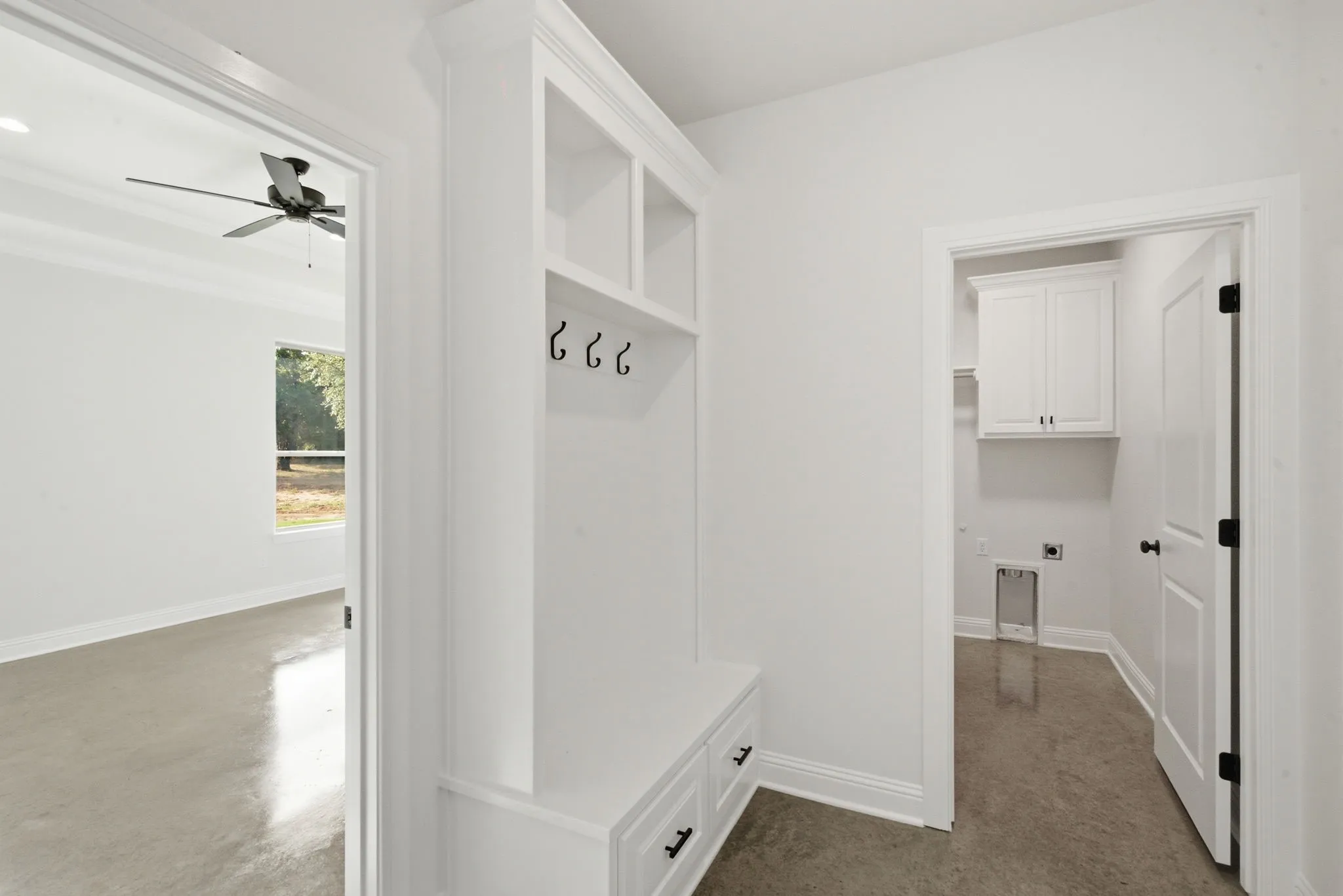 Single Family Residence For Sale in Parker County , 209 Waterford Drive, Weatherford, Texas 76086, 3 Bedroom, 2 Bathroom, 2 Garage spaces, 1,917 Sqft, built in 2026, mls#21380551, Real Estate Agent in Weatherford, Homes For Sale in Parker county, Homes For Sale in Weatherford, Realtor in Weatherford Texas, Real Estate Brokerage Independent Realty Texas, Luminita Cordes Realtor