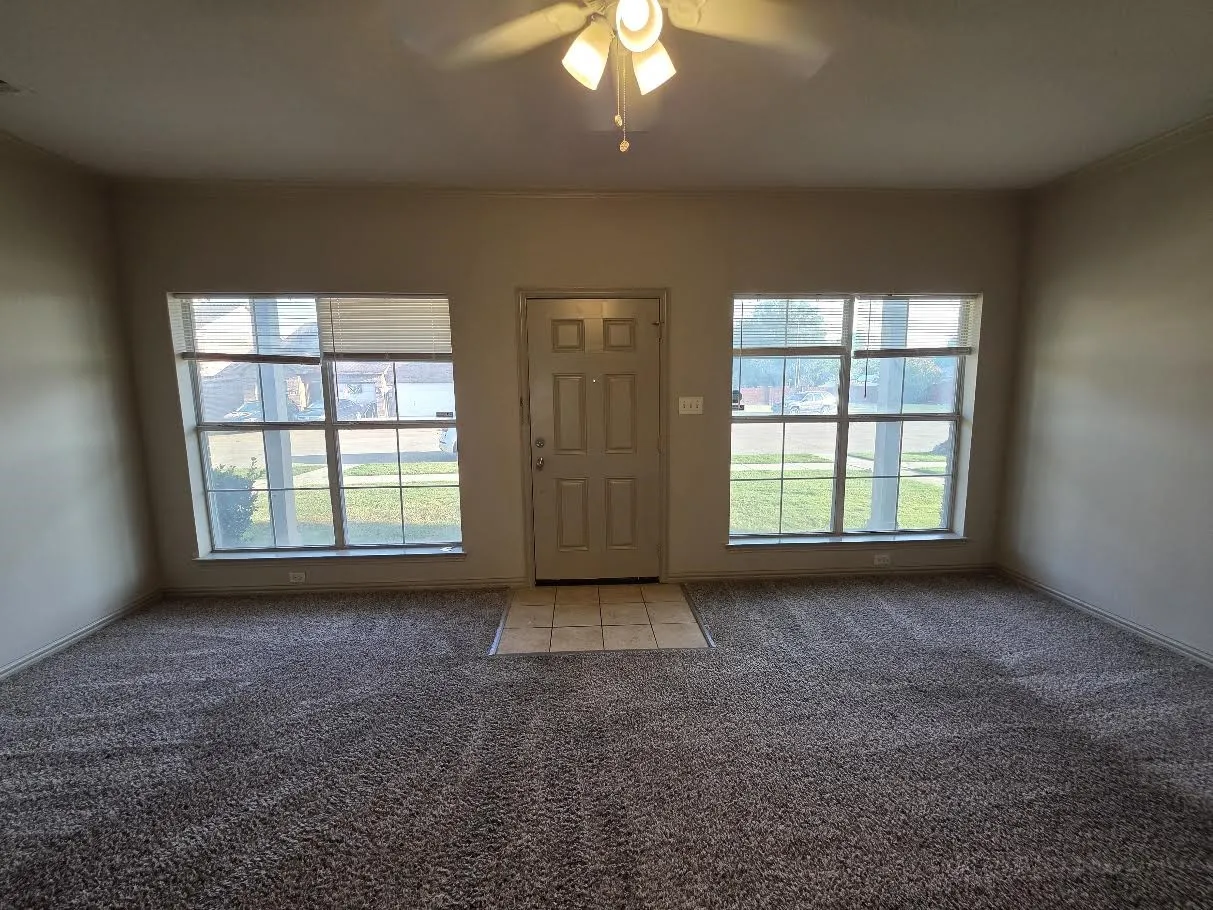 Townhouse For Rent in Dallas County , 2384 Calendar Court, Grand Prairie, Texas 75050, 4 Bedroom, 2 Bathroom, 2 Garage spaces, 1,756 Sqft, built in 2017, mls#21380610, Real Estate Agent in Grand Prairie, Homes For Rent in Dallas county, Homes For Rent in Grand Prairie, Realtor in Grand Prairie Texas, Real Estate Brokerage Independent Realty Texas, Luminita Cordes Realtor