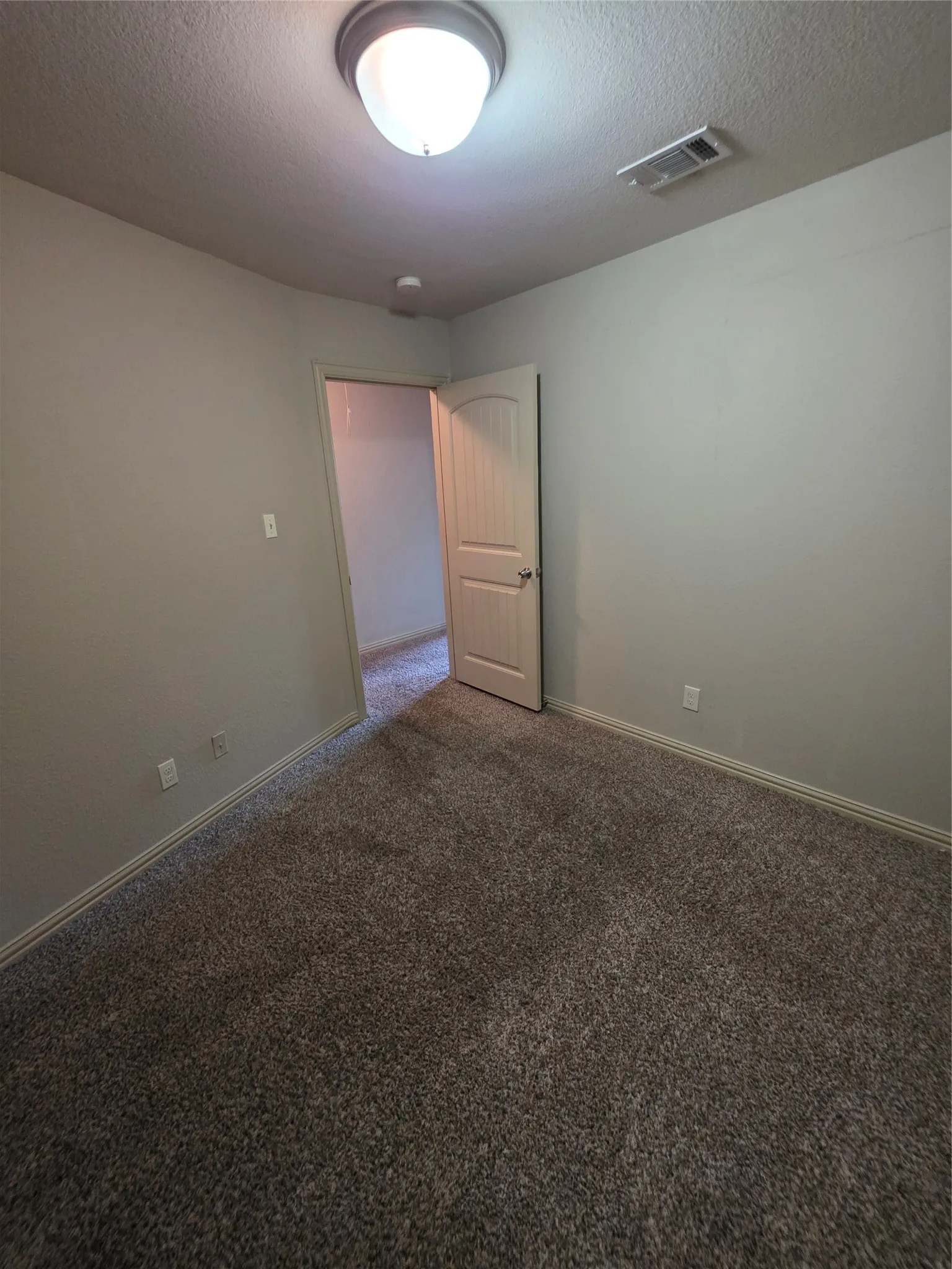 Townhouse For Rent in Dallas County , 2384 Calendar Court, Grand Prairie, Texas 75050, 4 Bedroom, 2 Bathroom, 2 Garage spaces, 1,756 Sqft, built in 2017, mls#21380610, Real Estate Agent in Grand Prairie, Homes For Rent in Dallas county, Homes For Rent in Grand Prairie, Realtor in Grand Prairie Texas, Real Estate Brokerage Independent Realty Texas, Luminita Cordes Realtor