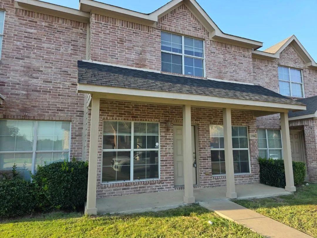 Townhouse For Rent in Dallas County , 2384 Calendar Court, Grand Prairie, Texas 75050, 4 Bedroom, 2 Bathroom, 2 Garage spaces, 1,756 Sqft, built in 2017, mls#21380610, Real Estate Agent in Grand Prairie, Homes For Rent in Dallas county, Homes For Rent in Grand Prairie, Realtor in Grand Prairie Texas, Real Estate Brokerage Independent Realty Texas, Luminita Cordes Realtor