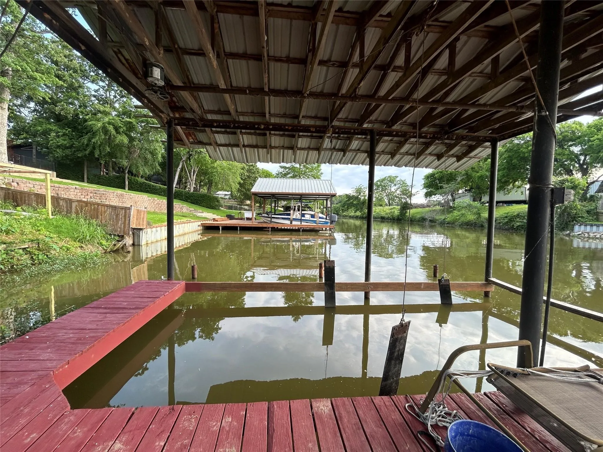 Single Family Residence For Rent in Henderson County , 115 Cottonwood Trail, Gun Barrel City, Texas 75156, 3 Bedroom, 2 Bathroom, Garage spaces, 1,845 Sqft, built in 1992, mls#21380617, Real Estate Agent in Gun Barrel City, Homes For Rent in Henderson county, Homes For Rent in Gun Barrel City, Realtor in Gun Barrel City Texas, Real Estate Brokerage Independent Realty Texas, Luminita Cordes Realtor