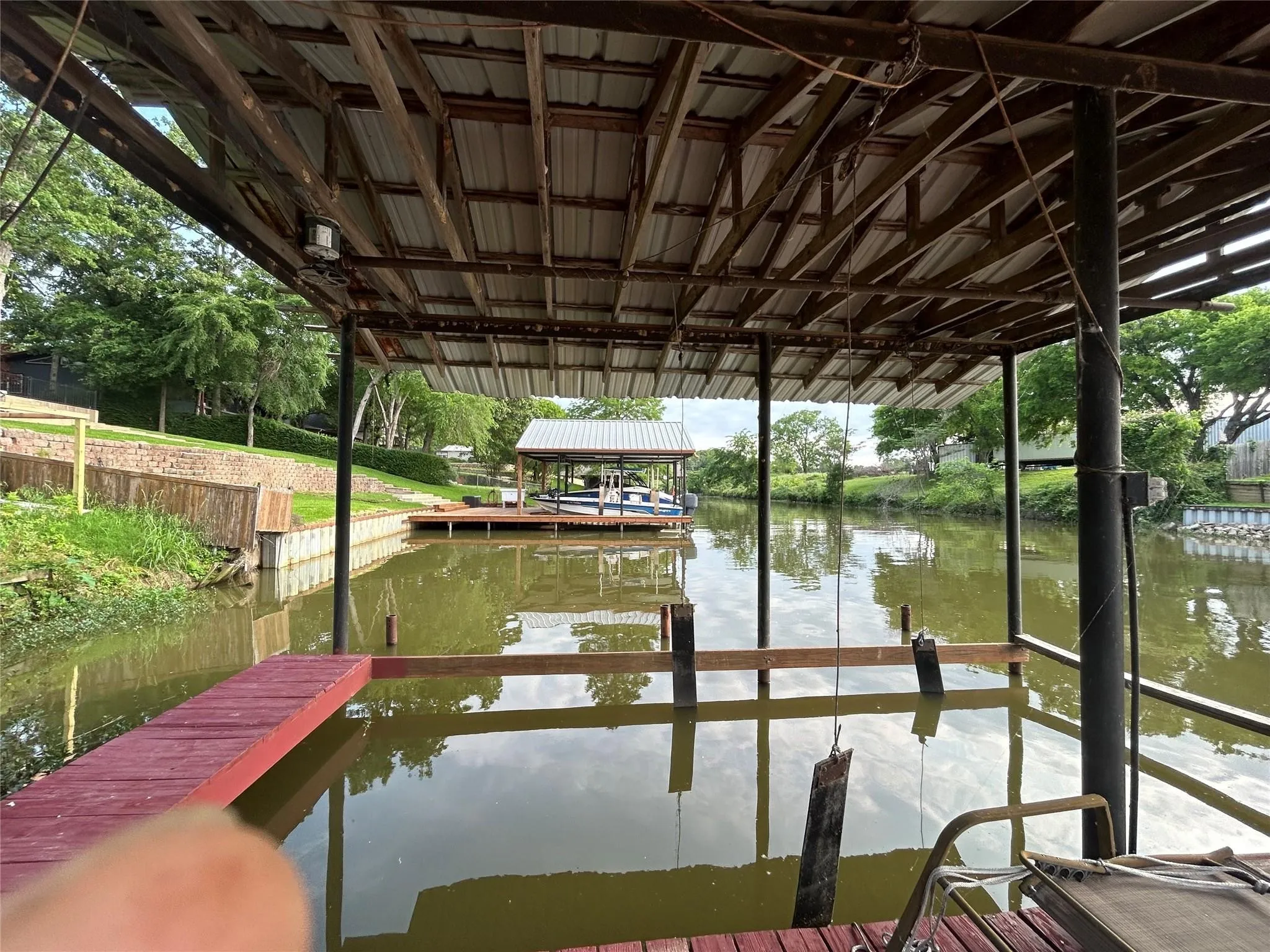 Single Family Residence For Rent in Henderson County , 115 Cottonwood Trail, Gun Barrel City, Texas 75156, 3 Bedroom, 2 Bathroom, Garage spaces, 1,845 Sqft, built in 1992, mls#21380617, Real Estate Agent in Gun Barrel City, Homes For Rent in Henderson county, Homes For Rent in Gun Barrel City, Realtor in Gun Barrel City Texas, Real Estate Brokerage Independent Realty Texas, Luminita Cordes Realtor