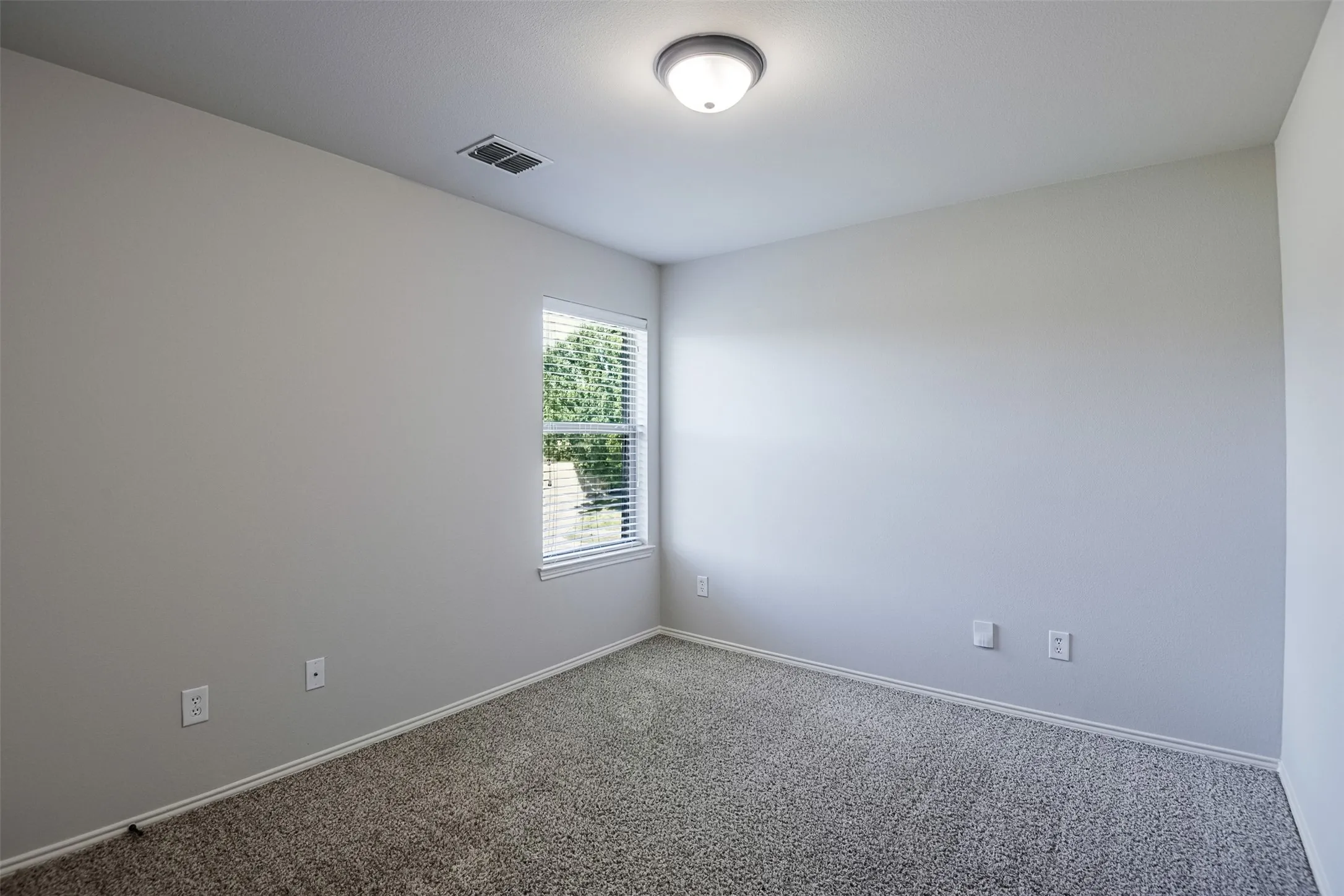 Duplex For Rent in Tarrant County , 2515 Sedona Street, Mansfield, Texas 76063, 3 Bedroom, 3 Bathroom, 2 Garage spaces, 1,298 Sqft, built in 2011, mls#21380620, Real Estate Agent in Mansfield, Homes For Rent in Tarrant county, Homes For Rent in Mansfield, Realtor in Mansfield Texas, Real Estate Brokerage Independent Realty Texas, Luminita Cordes Realtor