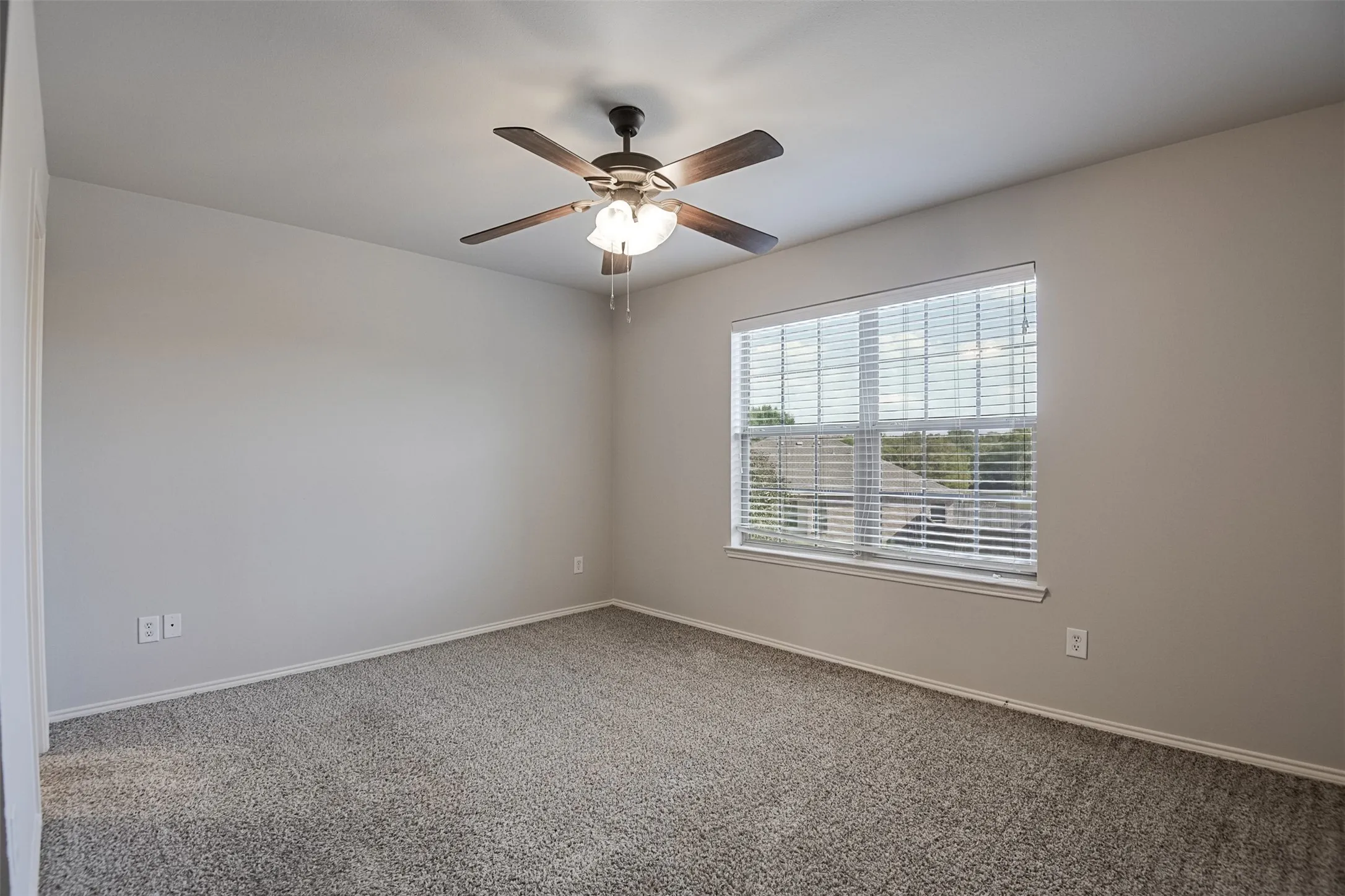 Duplex For Rent in Tarrant County , 2515 Sedona Street, Mansfield, Texas 76063, 3 Bedroom, 3 Bathroom, 2 Garage spaces, 1,298 Sqft, built in 2011, mls#21380620, Real Estate Agent in Mansfield, Homes For Rent in Tarrant county, Homes For Rent in Mansfield, Realtor in Mansfield Texas, Real Estate Brokerage Independent Realty Texas, Luminita Cordes Realtor