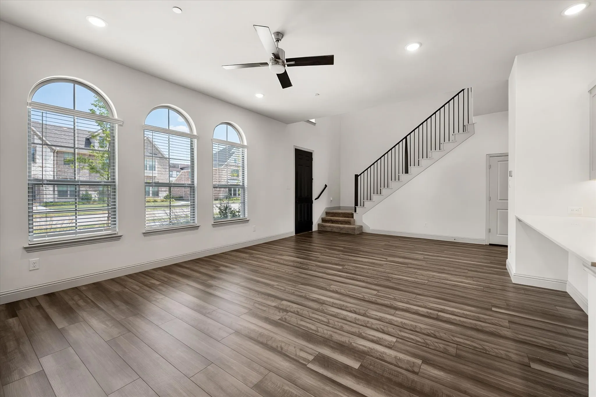 Townhouse For Sale in Dallas County , 7119 Buchanan Drive, Grand Prairie, Texas 75054, 3 Bedroom, 3 Bathroom, 2 Garage spaces, 1,889 Sqft, built in 2023, mls#21380224, Real Estate Agent in Grand Prairie, Homes For Sale in Dallas county, Homes For Sale in Grand Prairie, Realtor in Grand Prairie Texas, Real Estate Brokerage Independent Realty Texas, Luminita Cordes Realtor