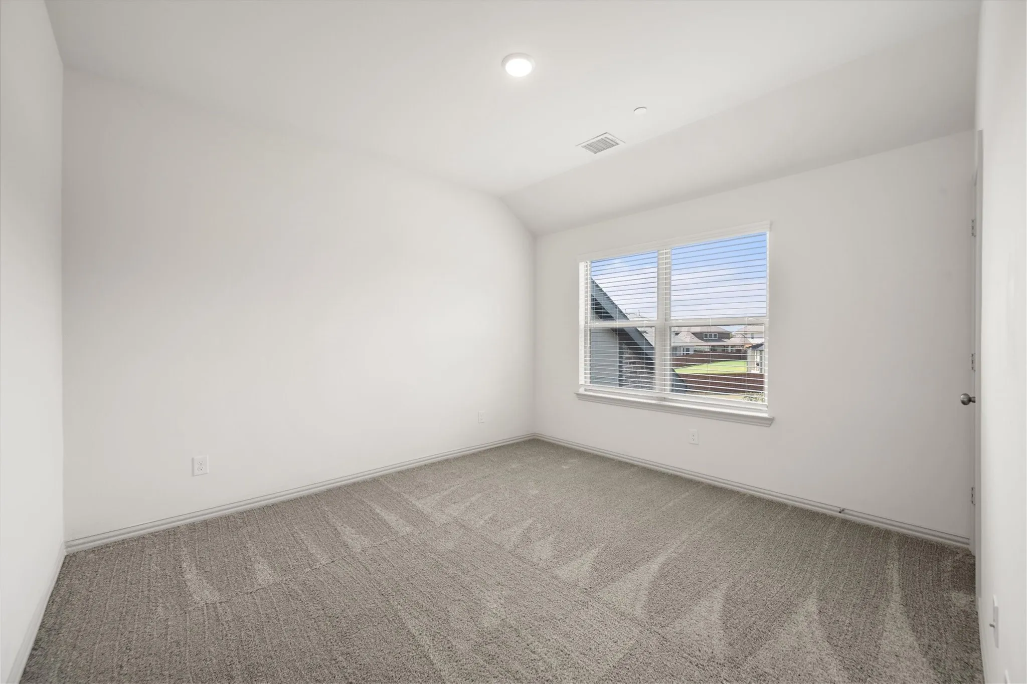 Townhouse For Sale in Dallas County , 7119 Buchanan Drive, Grand Prairie, Texas 75054, 3 Bedroom, 3 Bathroom, 2 Garage spaces, 1,889 Sqft, built in 2023, mls#21380224, Real Estate Agent in Grand Prairie, Homes For Sale in Dallas county, Homes For Sale in Grand Prairie, Realtor in Grand Prairie Texas, Real Estate Brokerage Independent Realty Texas, Luminita Cordes Realtor