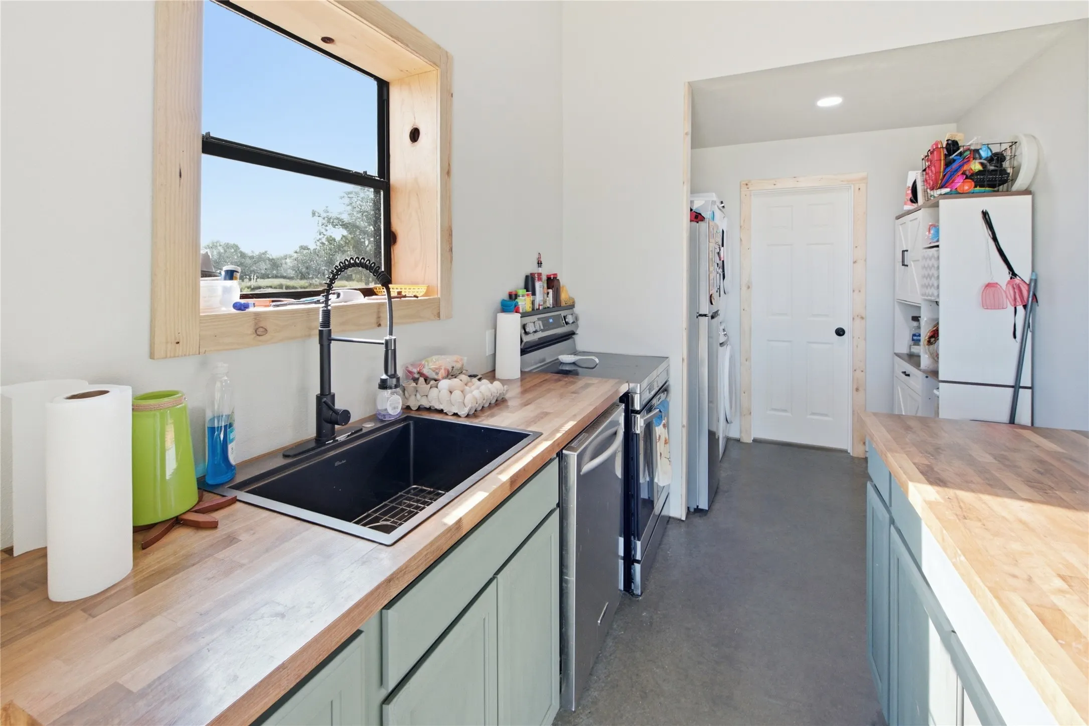 Single Family Residence For Sale in Hill County , 102 Hcr 2116, Whitney, Texas 76692, 3 Bedroom, 2 Bathroom, 1 Garage spaces, 3,780 Sqft, built in 2023, mls#21380621, Real Estate Agent in Whitney, Homes For Sale in Hill county, Homes For Sale in Whitney, Realtor in Whitney Texas, Real Estate Brokerage Independent Realty Texas, Luminita Cordes Realtor
