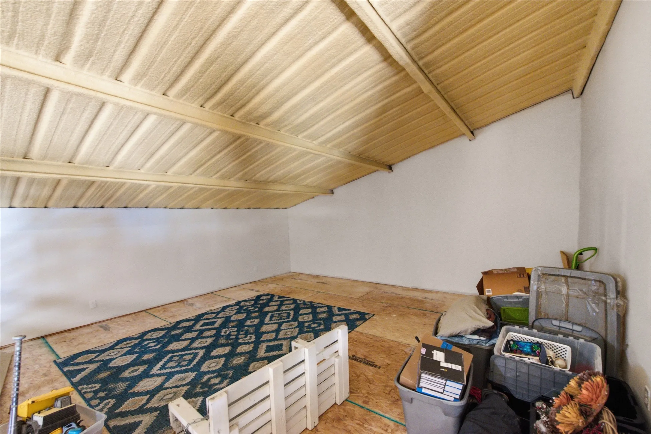 Single Family Residence For Sale in Hill County , 102 Hcr 2116, Whitney, Texas 76692, 3 Bedroom, 2 Bathroom, 1 Garage spaces, 3,780 Sqft, built in 2023, mls#21380621, Real Estate Agent in Whitney, Homes For Sale in Hill county, Homes For Sale in Whitney, Realtor in Whitney Texas, Real Estate Brokerage Independent Realty Texas, Luminita Cordes Realtor