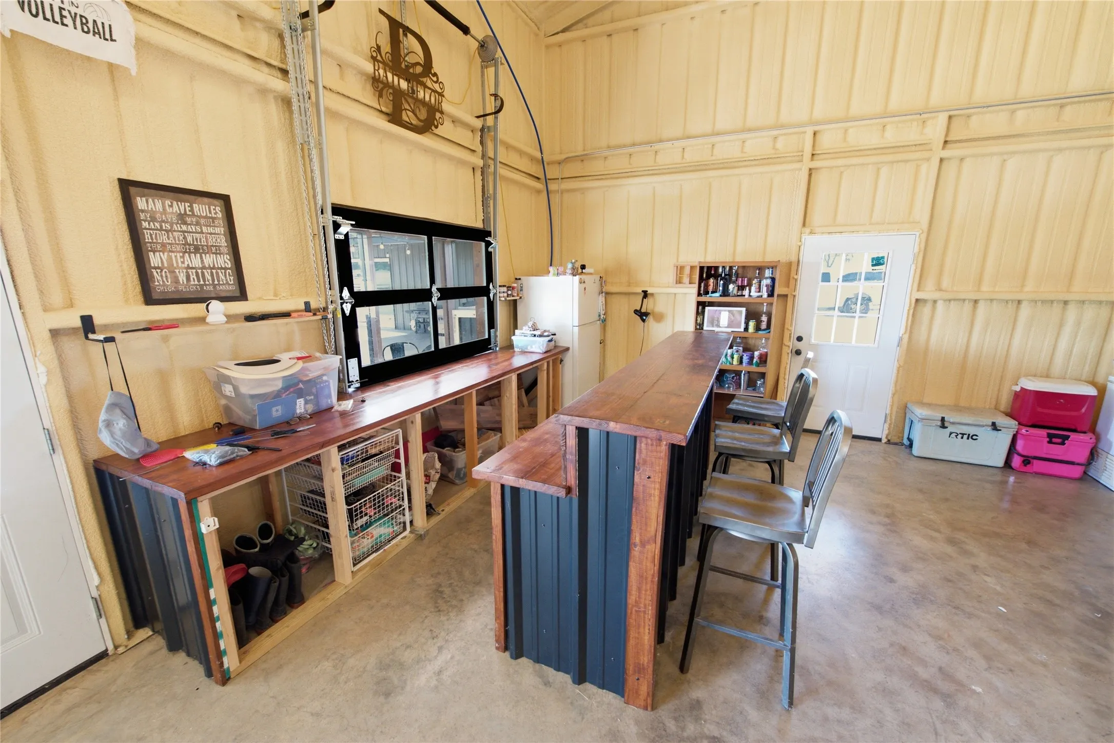 Single Family Residence For Sale in Hill County , 102 Hcr 2116, Whitney, Texas 76692, 3 Bedroom, 2 Bathroom, 1 Garage spaces, 3,780 Sqft, built in 2023, mls#21380621, Real Estate Agent in Whitney, Homes For Sale in Hill county, Homes For Sale in Whitney, Realtor in Whitney Texas, Real Estate Brokerage Independent Realty Texas, Luminita Cordes Realtor