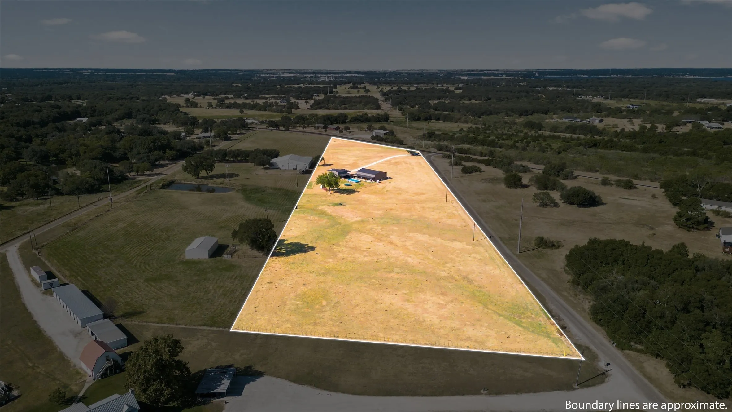 Single Family Residence For Sale in Hill County , 102 Hcr 2116, Whitney, Texas 76692, 3 Bedroom, 2 Bathroom, 1 Garage spaces, 3,780 Sqft, built in 2023, mls#21380621, Real Estate Agent in Whitney, Homes For Sale in Hill county, Homes For Sale in Whitney, Realtor in Whitney Texas, Real Estate Brokerage Independent Realty Texas, Luminita Cordes Realtor