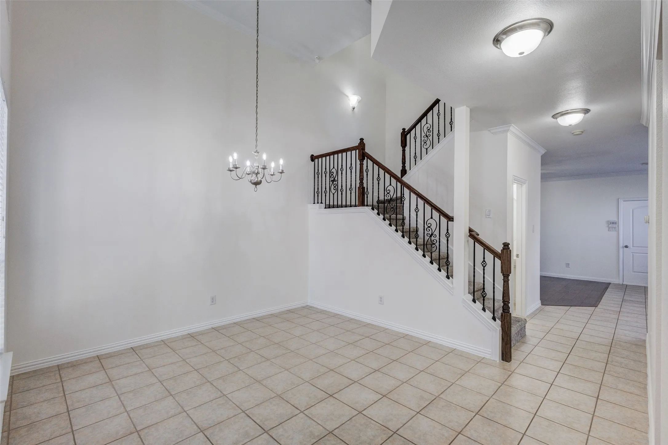 Single Family Residence For Rent in Dallas County , 1037 Kyan Lane, Carrollton, Texas 75006, 3 Bedroom, 3 Bathroom, 2 Garage spaces, 2,092 Sqft, built in 2008, mls#21374367, Real Estate Agent in Carrollton, Homes For Rent in Dallas county, Homes For Rent in Carrollton, Realtor in Carrollton Texas, Real Estate Brokerage Independent Realty Texas, Luminita Cordes Realtor