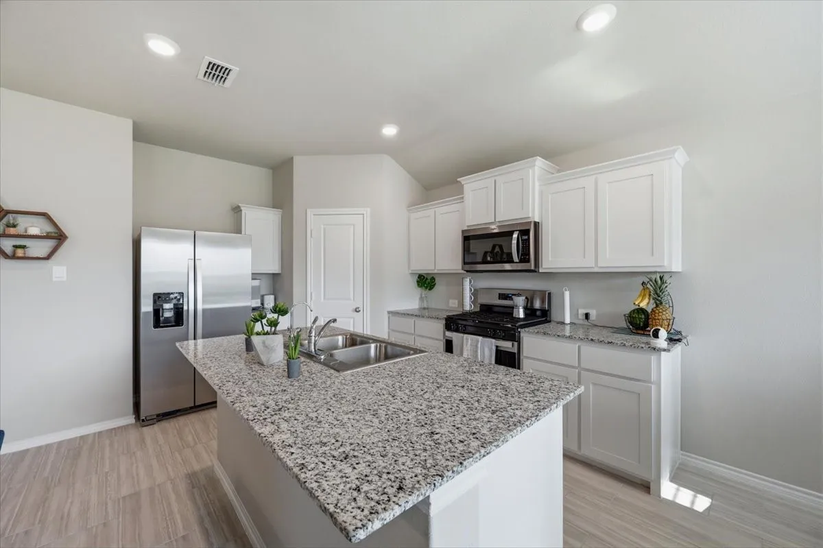 Single Family Residence For Rent in Tarrant County , 8425 Coffee Springs Drive, Fort Worth, Texas 76131, 3 Bedroom, 2 Bathroom, 2 Garage spaces, 1,448 Sqft, built in 2025, mls#21379876, Real Estate Agent in Fort Worth, Homes For Rent in Tarrant county, Homes For Rent in Fort Worth, Realtor in Fort Worth Texas, Real Estate Brokerage Independent Realty Texas, Luminita Cordes Realtor