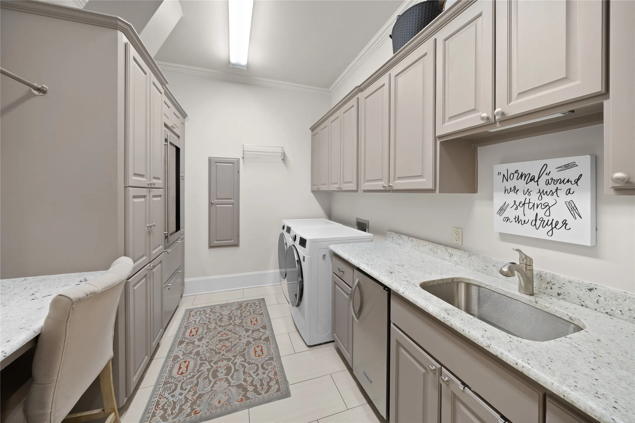 Single Family Residence For Sale in Smith County , 1950 Stonehill Drive, Tyler, Texas 75703, 5 Bedroom, 6 Bathroom, 3 Garage spaces, 5,437 Sqft, built in 2002, mls#21380582, Real Estate Agent in Tyler, Homes For Sale in Smith county, Homes For Sale in Tyler, Realtor in Tyler Texas, Real Estate Brokerage Independent Realty Texas, Luminita Cordes Realtor