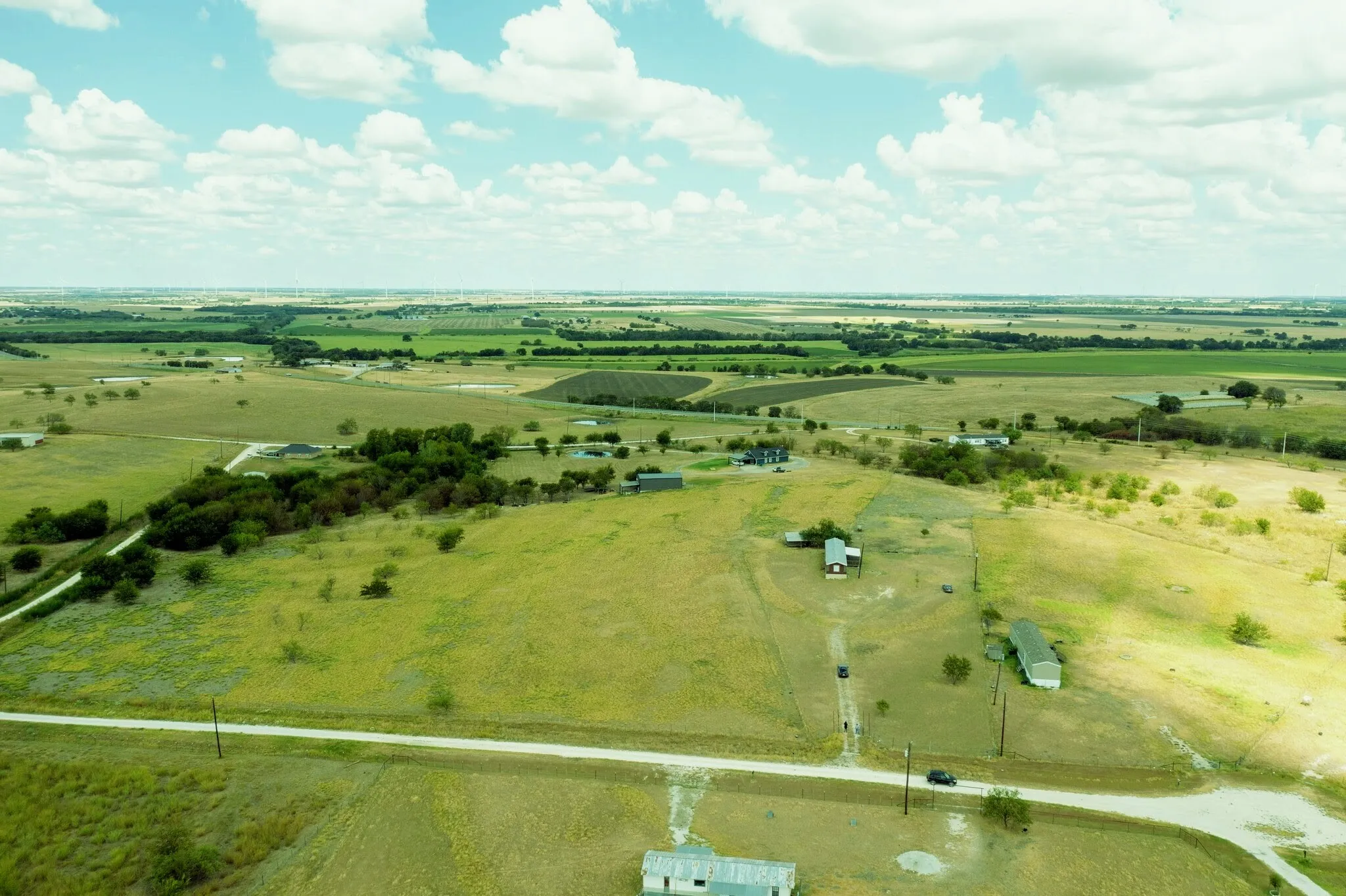 Manufactured Home For Sale in Hill County , 131 Clover Court, Hubbard, Texas 76648, 2 Bedroom, 2 Bathroom, Garage spaces, 1,216 Sqft, built in 1999, mls#21367152, Real Estate Agent in Hubbard, Homes For Sale in Hill county, Homes For Sale in Hubbard, Realtor in Hubbard Texas, Real Estate Brokerage Independent Realty Texas, Luminita Cordes Realtor