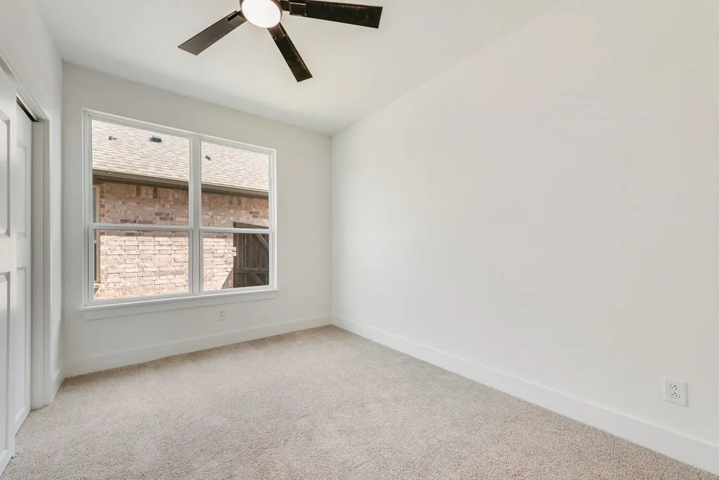 Single Family Residence For Sale in Denton County , 1704 Alton Way, Aubrey, Texas 76227, 5 Bedroom, 3 Bathroom, 2 Garage spaces, 2,736 Sqft, built in 2017, mls#21372416, Real Estate Agent in Aubrey, Homes For Sale in Denton county, Homes For Sale in Aubrey, Realtor in Aubrey Texas, Real Estate Brokerage Independent Realty Texas, Luminita Cordes Realtor