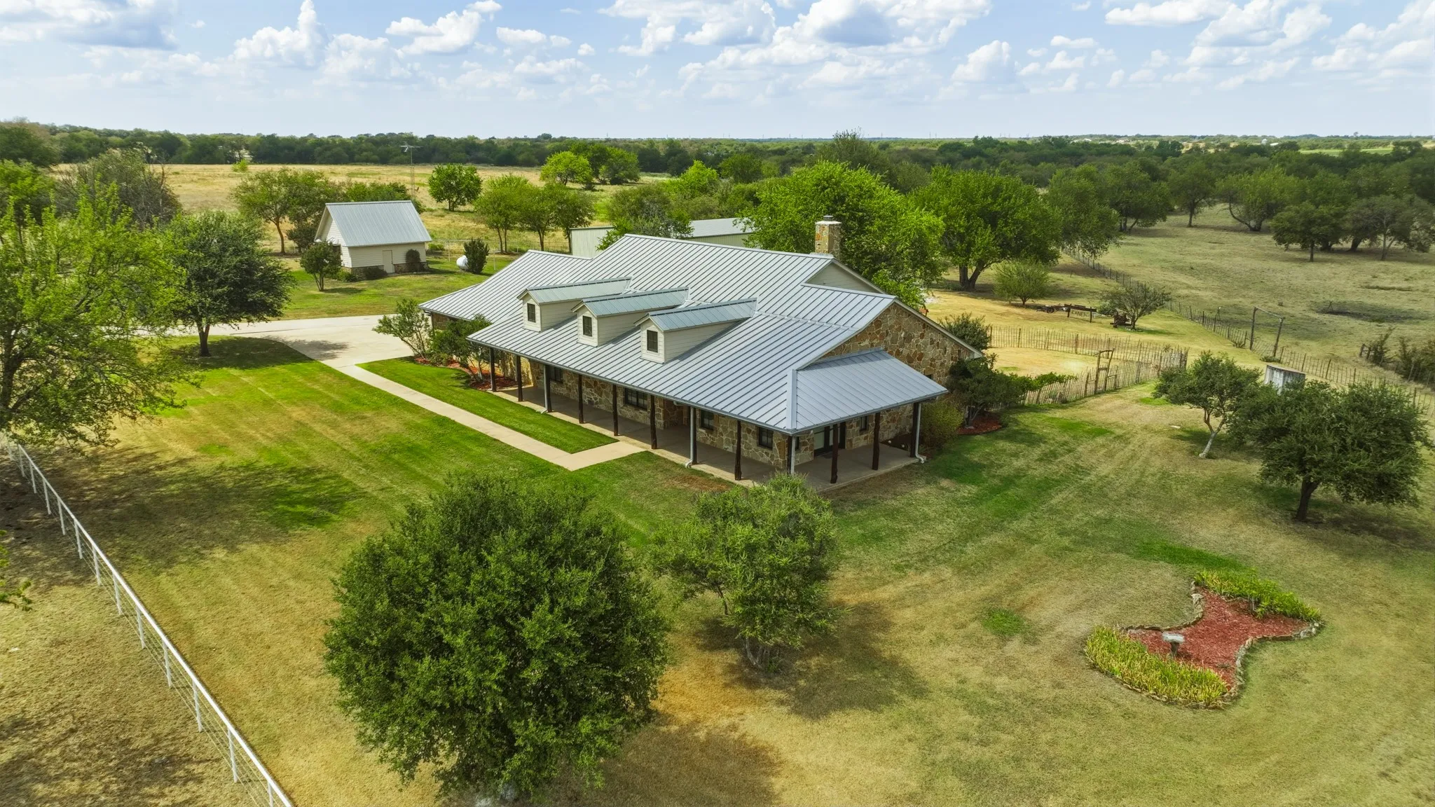 Ranch For Sale in Denton County , 11918 Riek Road !, Krum, Texas 76249, 0, 0, Garage spaces, 0 Sqft, built in 2007, mls#21376902, Real Estate Agent in Krum, Homes For Sale in Denton county, Homes For Sale in Krum, Realtor in Krum Texas, Real Estate Brokerage Independent Realty Texas, Luminita Cordes Realtor
