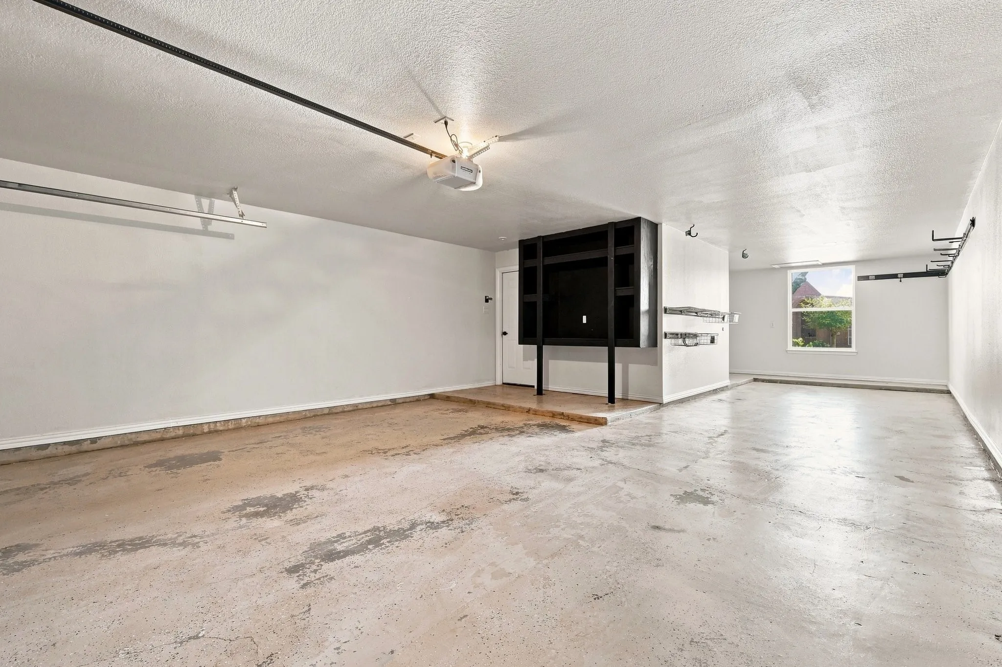 Single Family Residence For Sale in Collin County , 4421 Red Barn, Richardson, Texas 75082, 4 Bedroom, 3 Bathroom, 3 Garage spaces, 3,158 Sqft, built in 2002, mls#21379764, Real Estate Agent in Richardson, Homes For Sale in Collin county, Homes For Sale in Richardson, Realtor in Richardson Texas, Real Estate Brokerage Independent Realty Texas, Luminita Cordes Realtor