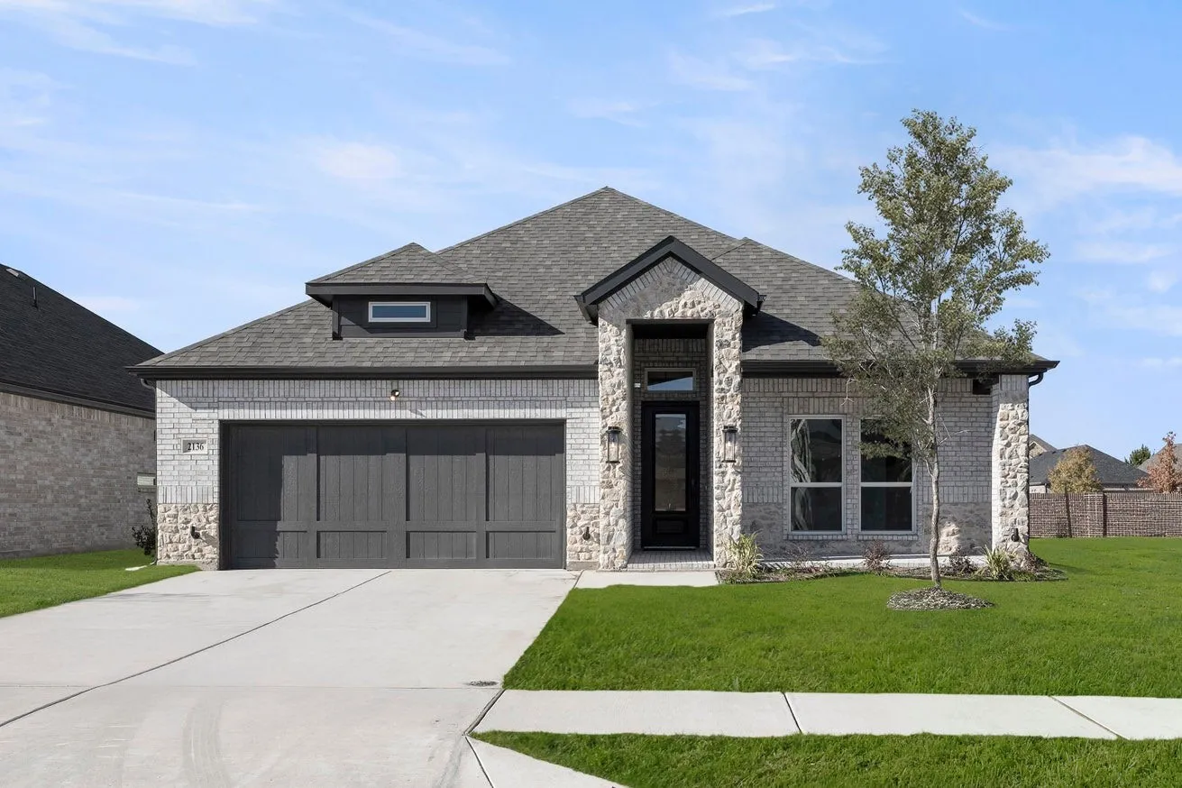 Single Family Residence For Sale in Denton County , 2136 Valencia Drive, Little Elm, Texas 75068, 4 Bedroom, 3 Bathroom, 2 Garage spaces, 2,122 Sqft, built in 2025, mls#21380635, Real Estate Agent in Little Elm, Homes For Sale in Denton county, Homes For Sale in Little Elm, Realtor in Little Elm Texas, Real Estate Brokerage Independent Realty Texas, Luminita Cordes Realtor