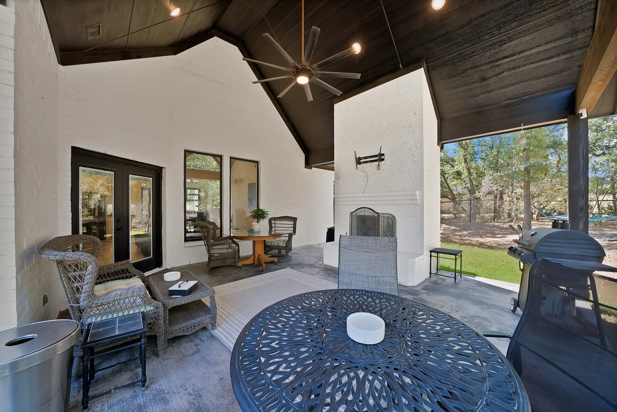 Single Family Residence For Sale in Parker County , 709 Hidden Branch Lane, Reno, Texas 76020, 3 Bedroom, 3 Bathroom, 7 Garage spaces, 2,332 Sqft, built in 2020, mls#21375847, Real Estate Agent in Reno, Homes For Sale in Parker county, Homes For Sale in Reno, Realtor in Reno Texas, Real Estate Brokerage Independent Realty Texas, Luminita Cordes Realtor
