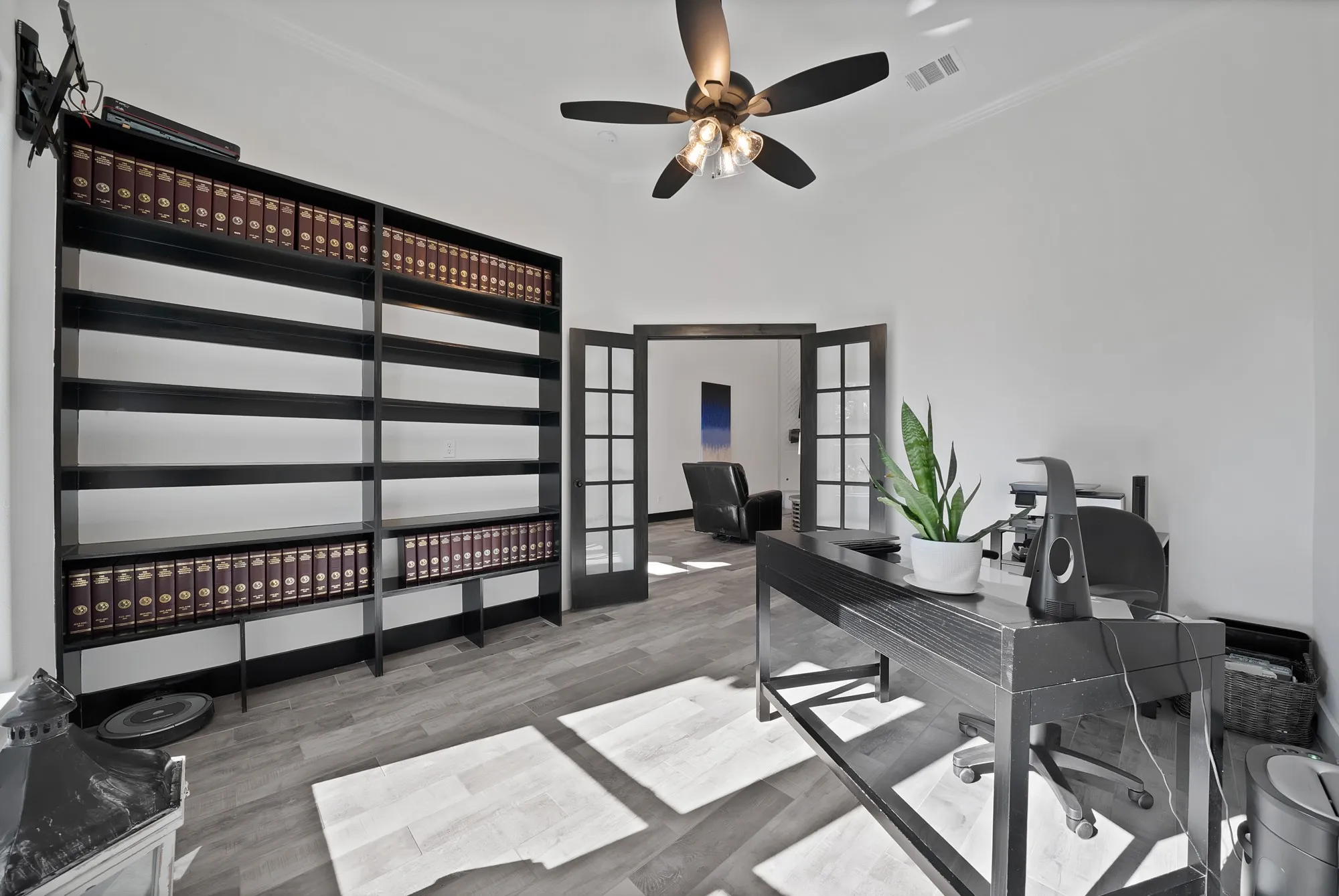 Single Family Residence For Sale in Parker County , 709 Hidden Branch Lane, Reno, Texas 76020, 3 Bedroom, 3 Bathroom, 7 Garage spaces, 2,332 Sqft, built in 2020, mls#21375847, Real Estate Agent in Reno, Homes For Sale in Parker county, Homes For Sale in Reno, Realtor in Reno Texas, Real Estate Brokerage Independent Realty Texas, Luminita Cordes Realtor