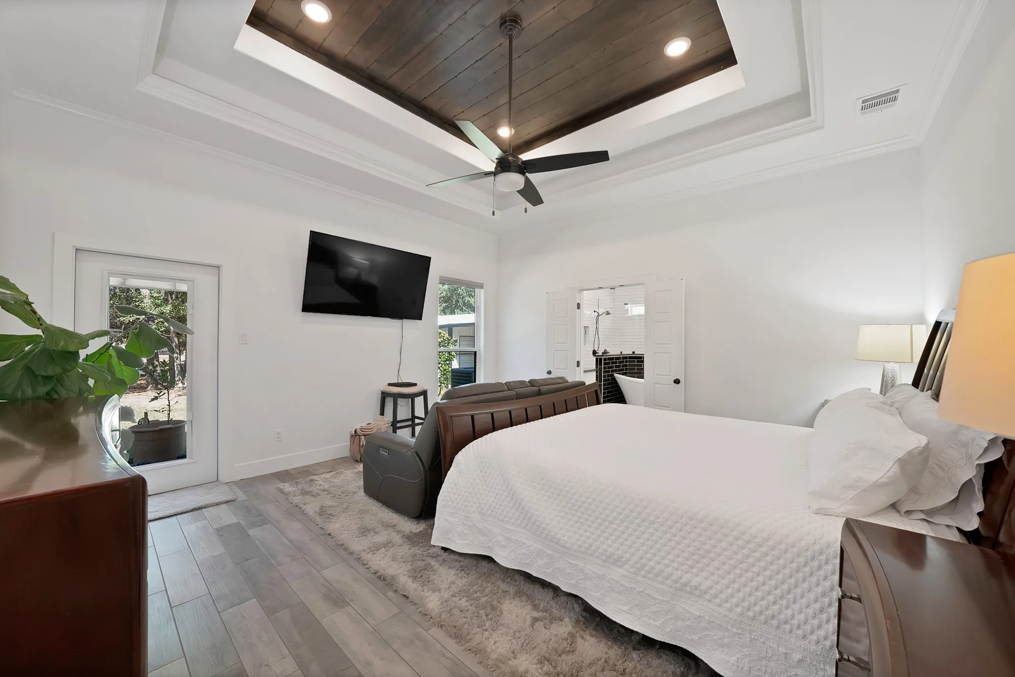 Single Family Residence For Sale in Parker County , 709 Hidden Branch Lane, Reno, Texas 76020, 3 Bedroom, 3 Bathroom, 7 Garage spaces, 2,332 Sqft, built in 2020, mls#21375847, Real Estate Agent in Reno, Homes For Sale in Parker county, Homes For Sale in Reno, Realtor in Reno Texas, Real Estate Brokerage Independent Realty Texas, Luminita Cordes Realtor